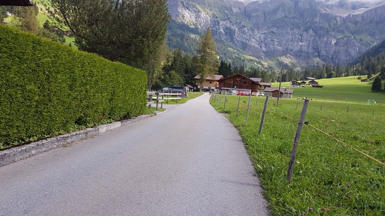 Street view near Chalet Bonderlen, Adelboden — © trac71 (CC BY-SA · Mapillary)