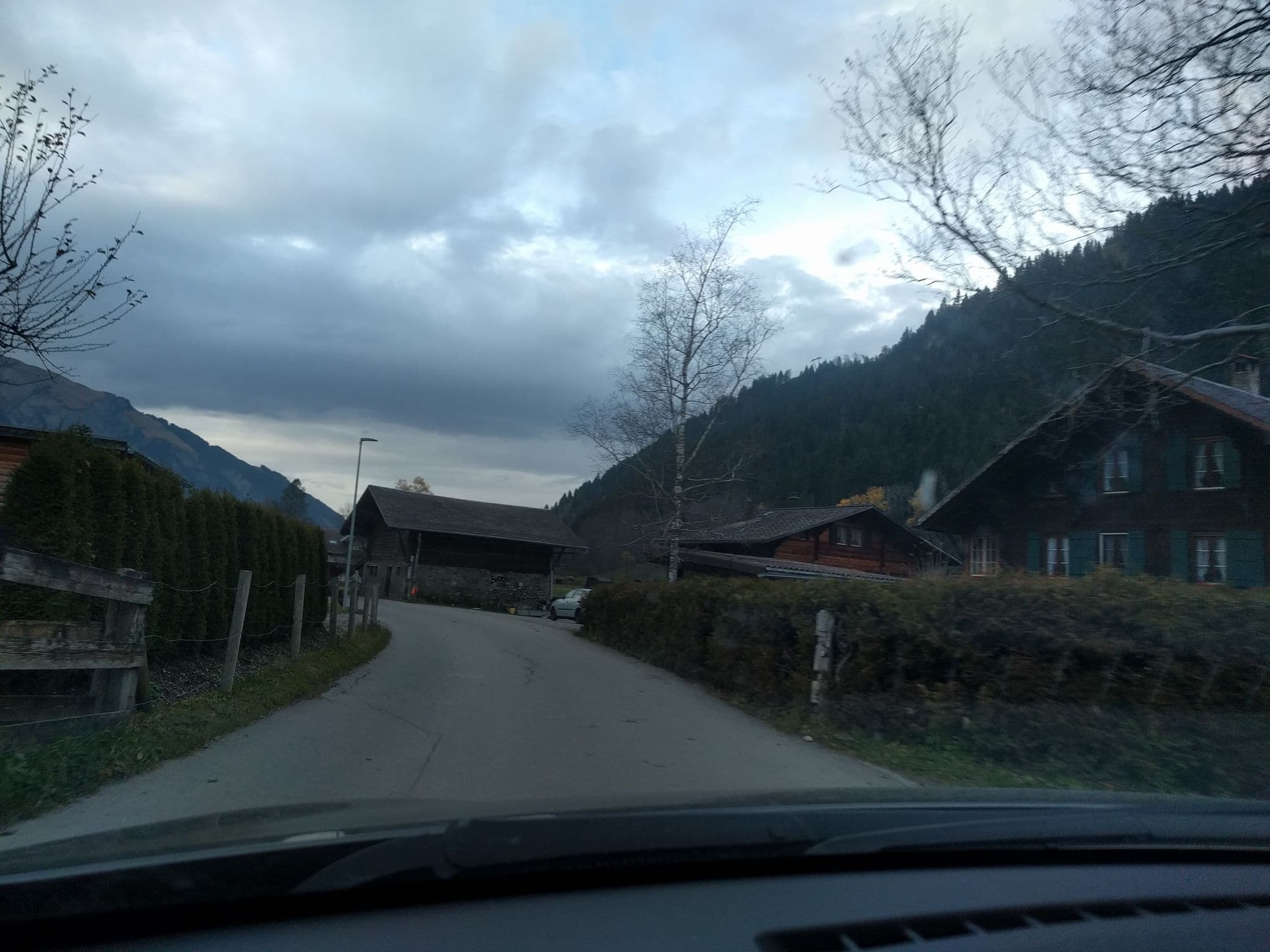 Street view near Apartment Alpengruss, Lenk — © mapmaniak (CC BY-SA · Mapillary)