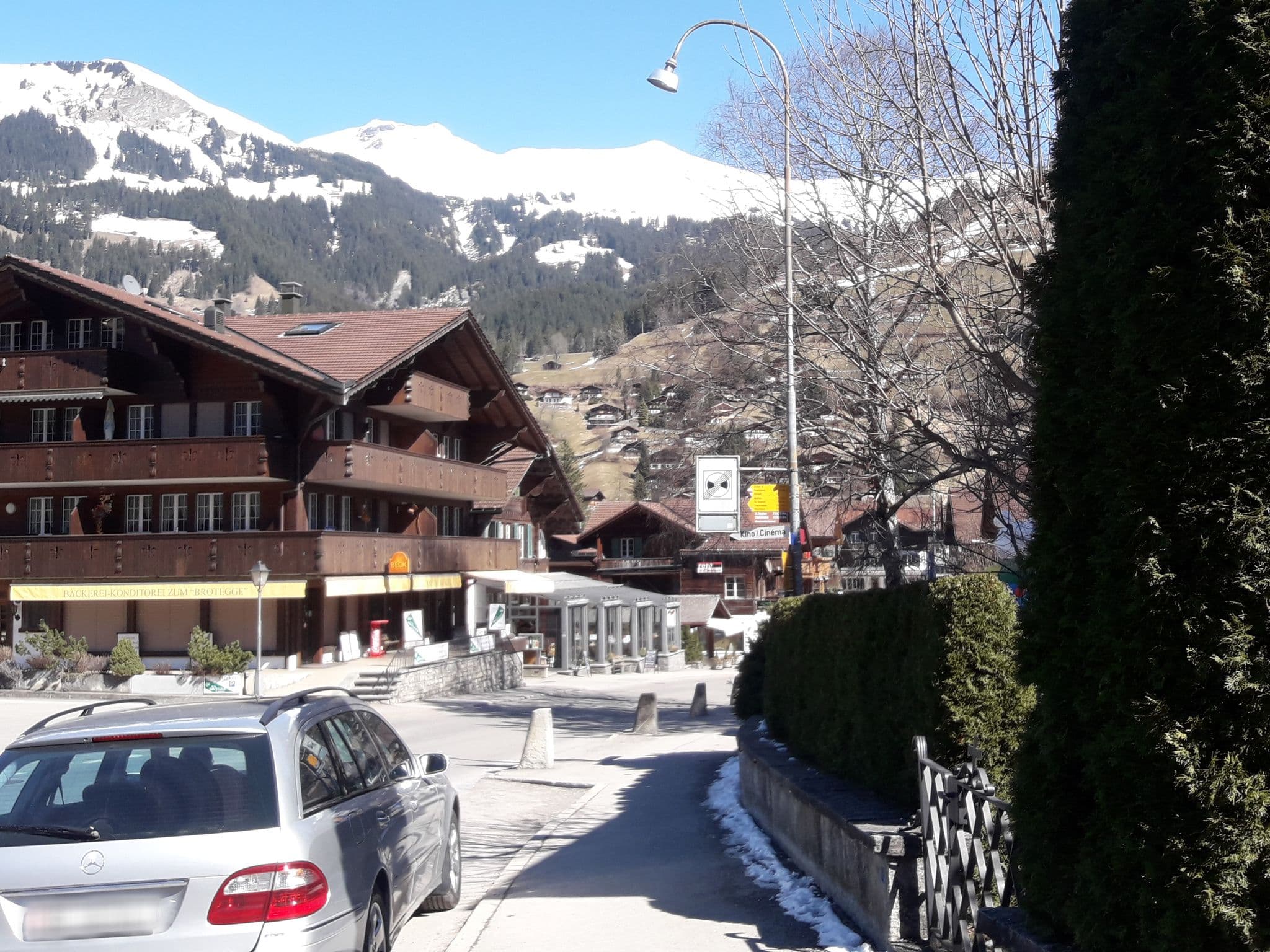 Street view near Waltheim, Lenk — © bodo3 (CC BY-SA · Mapillary)