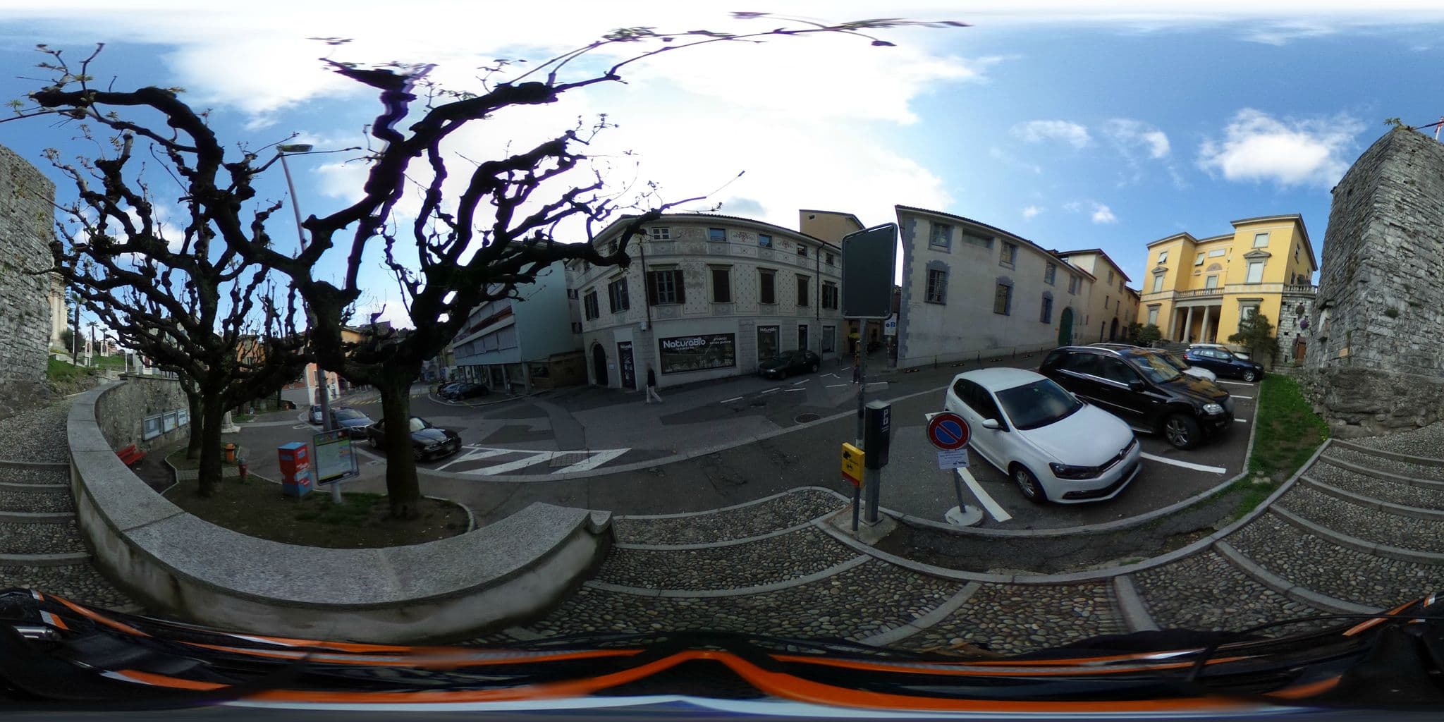 Street view near Bar-Ristorante-Pizzeria Hotel Mendrisio, Mendrisio — © kaitu (CC BY-SA · Mapillary)