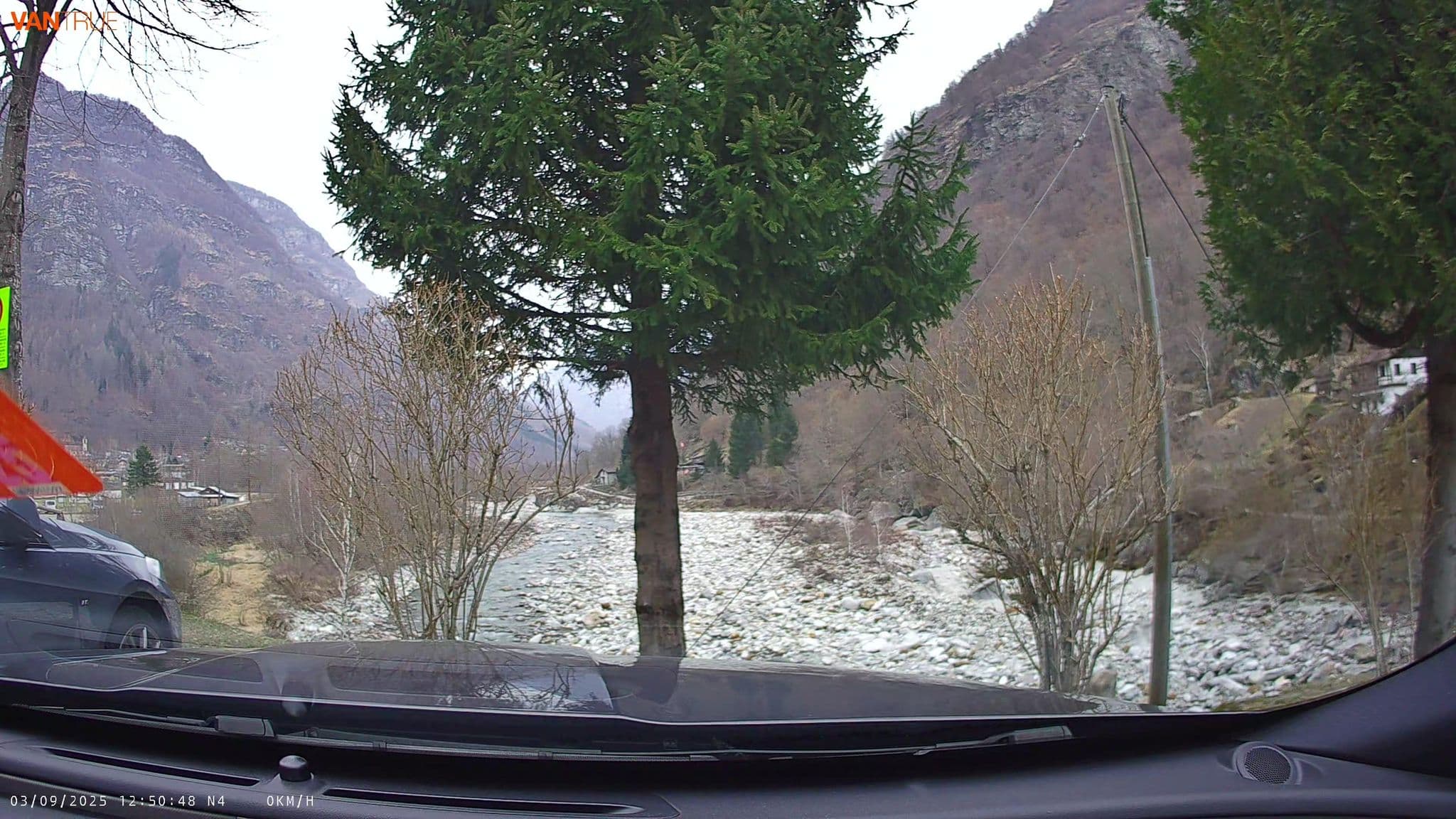 Street view near Ai Piee, Lavertezzo — © fcignat (CC BY-SA · Mapillary)