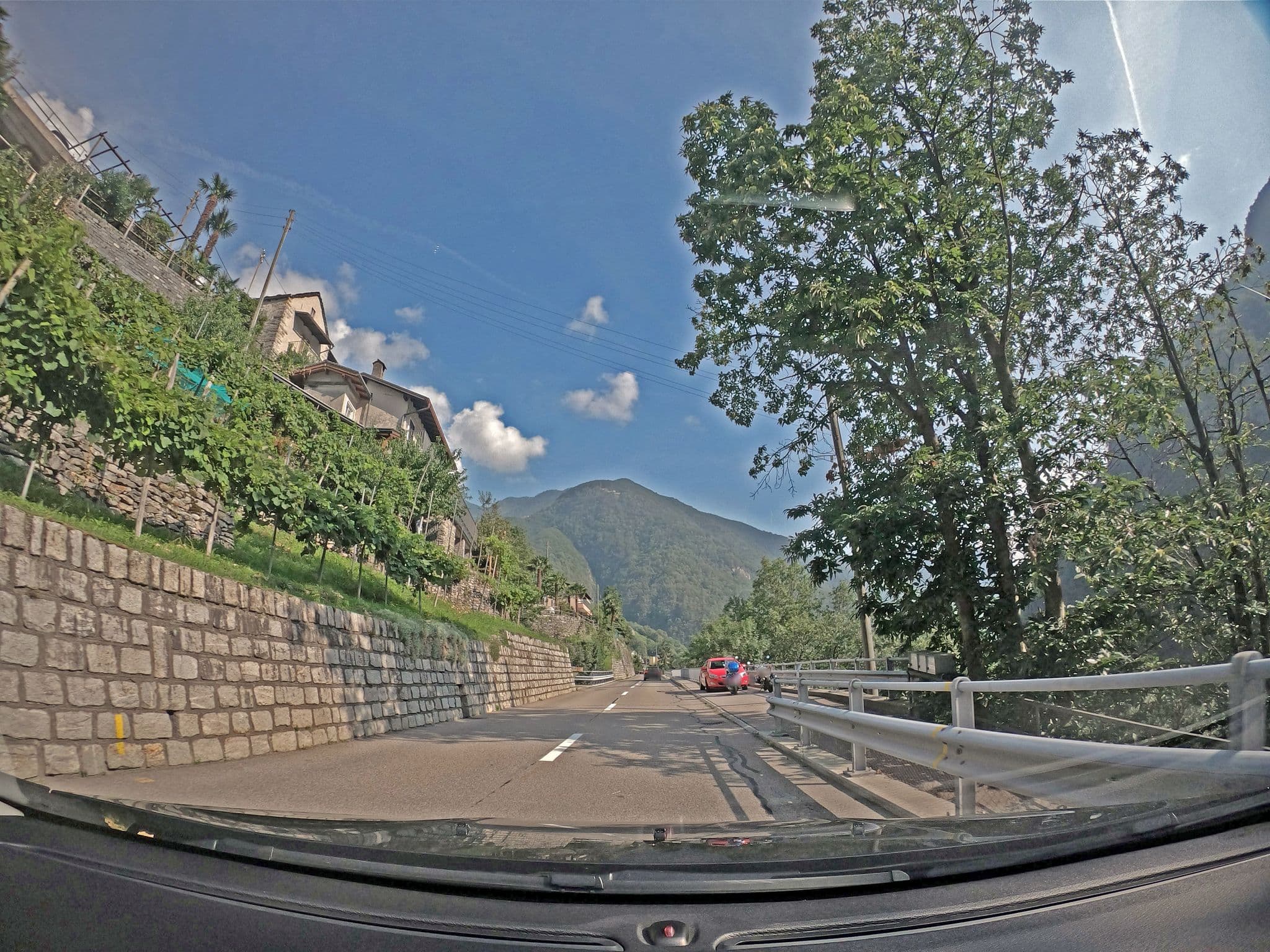 Street view near Casa Uccellini, Lavertezzo — © canadarunner (CC BY-SA · Mapillary)