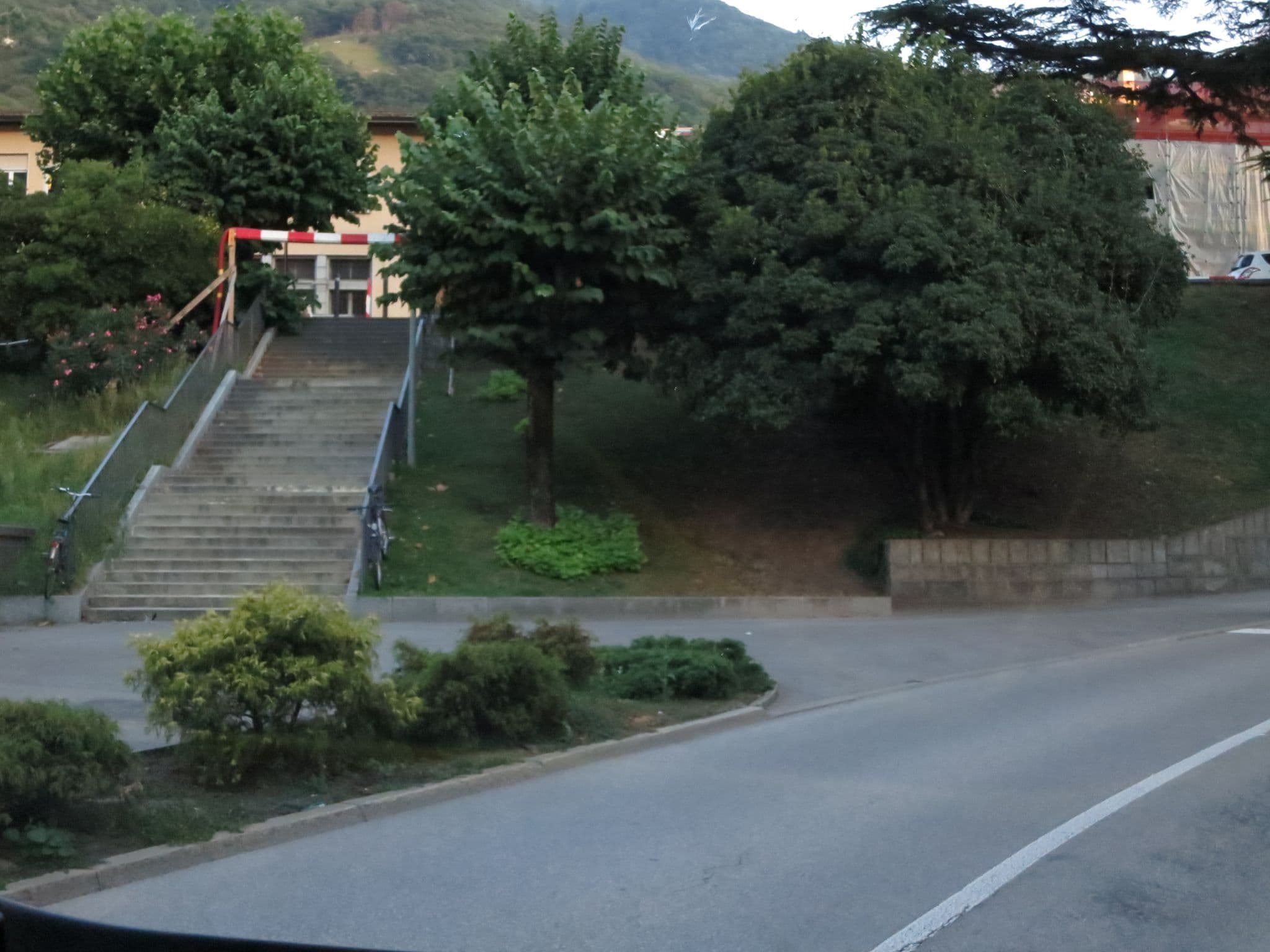 Street view near Hotel Leon d'Or, Bellinzona — © lto (CC BY-SA · Mapillary)