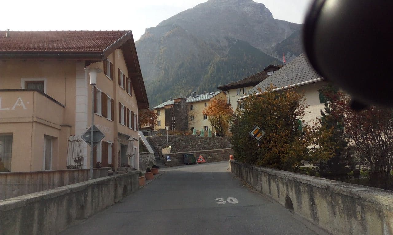 Street view near J. Hepp, Samedan — © selfishseahorse (CC BY-SA · Mapillary)