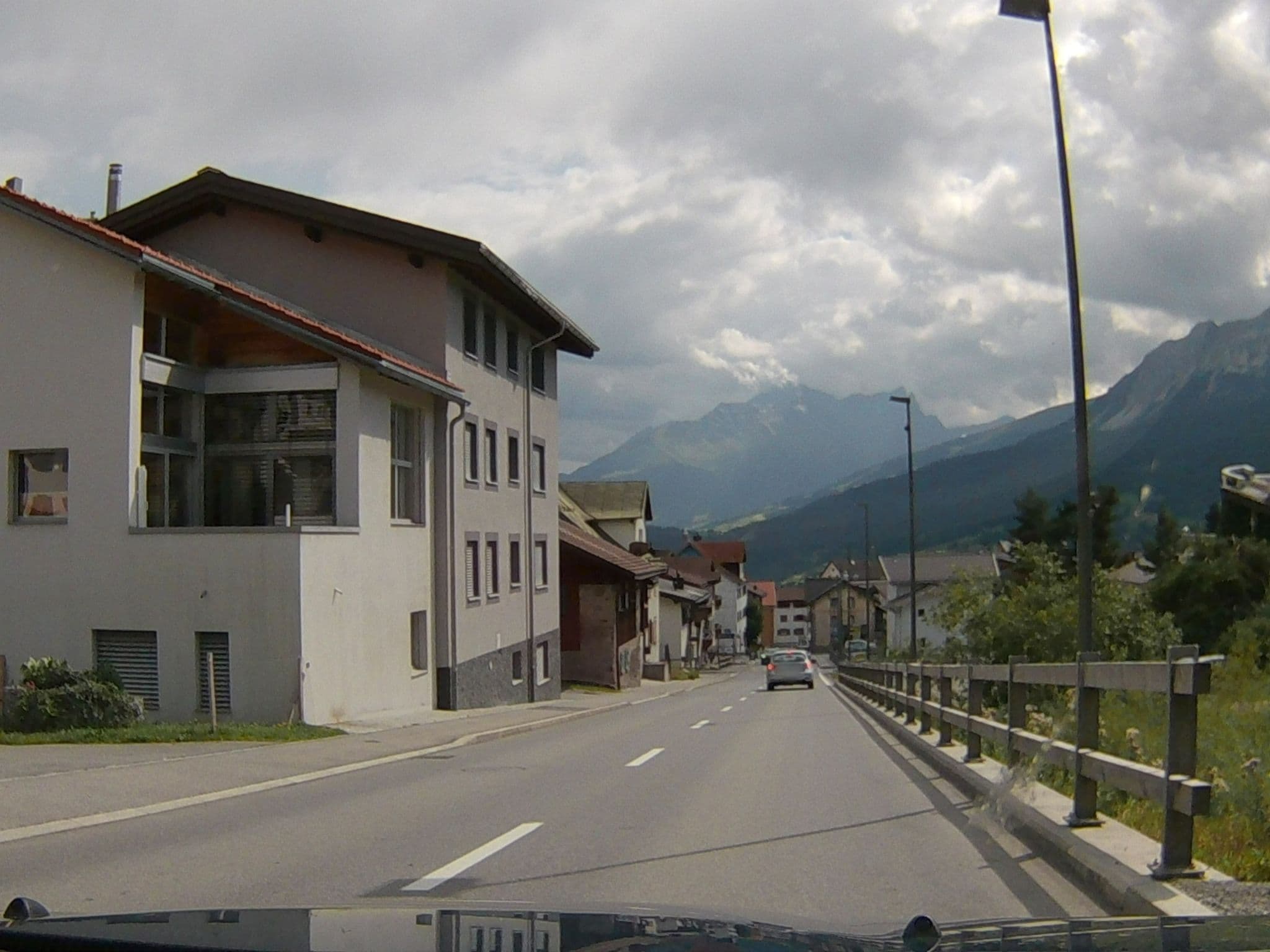 Street view near Ela, Lenzerheide — © endszbrxns (CC BY-SA · Mapillary)