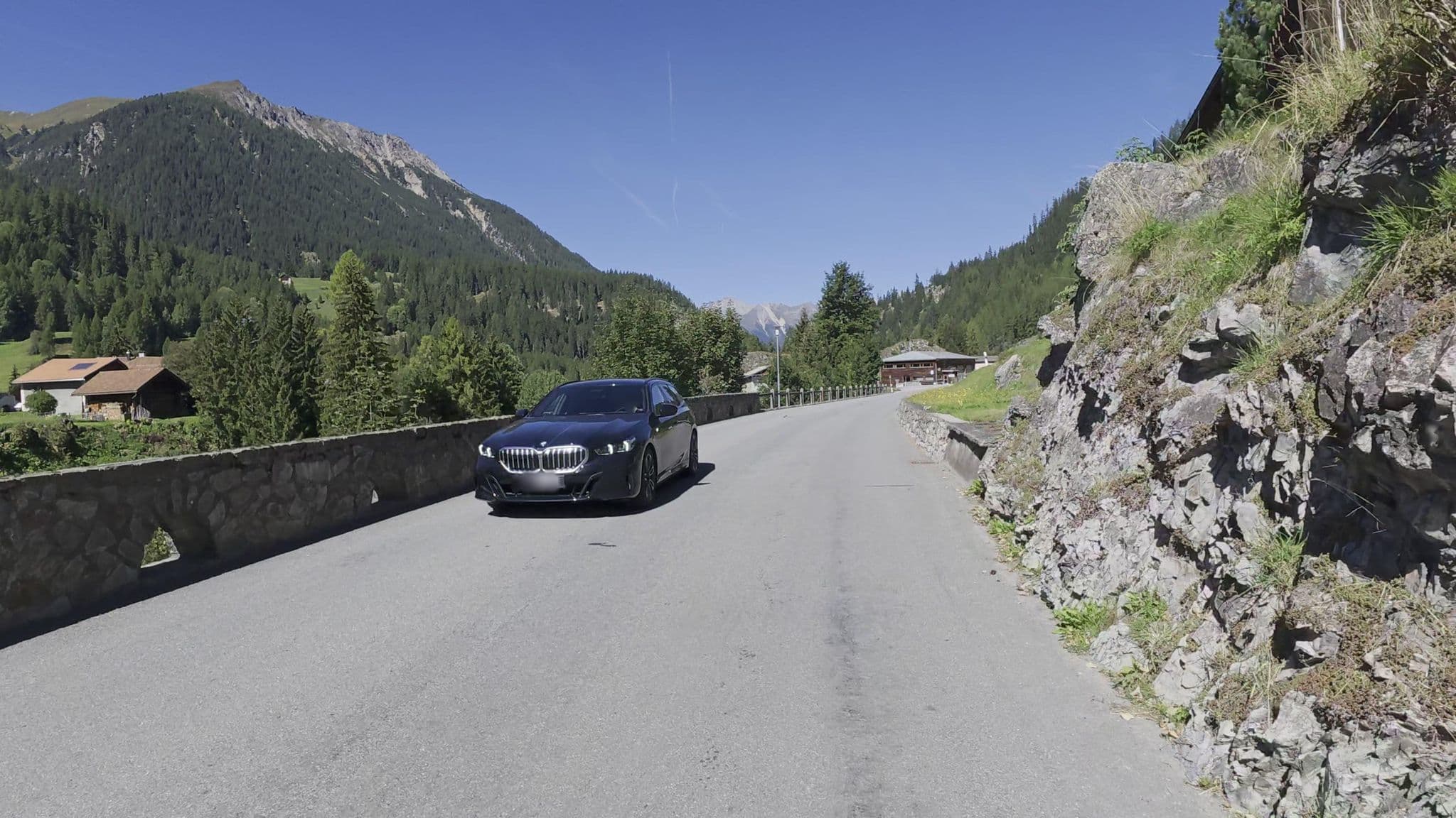 Street view near Hotel Ladina, Samedan — © Guzzi_Franze (CC BY-SA · Mapillary)