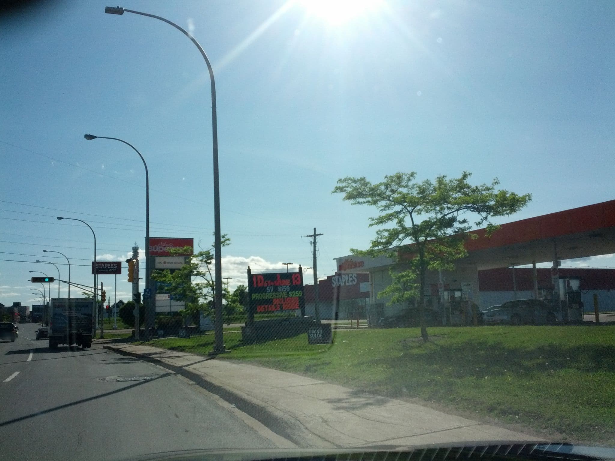 Street view near Chateau Moncton, Downtown Moncton — © bendauphinee (CC BY-SA · Mapillary)
