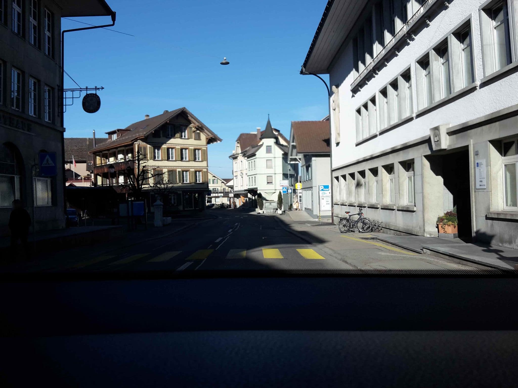 Street view near Hotel Kleiner Prinz, Huttwil — © biobuur (CC BY-SA · Mapillary)