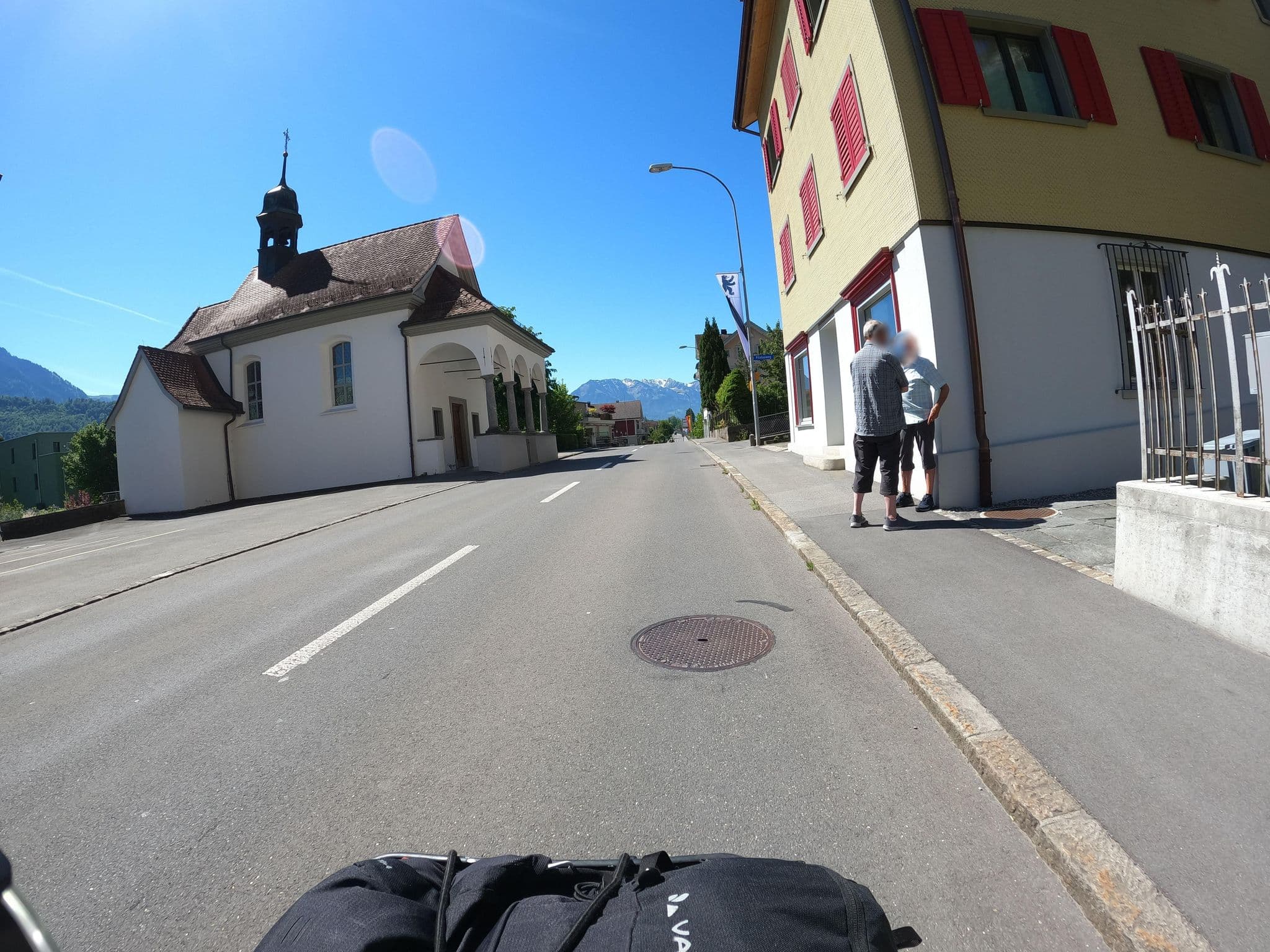 Street view near Jöri Hansruedi, Hotel Sternen, Alpnach — © blubberblubb (CC BY-SA · Mapillary)