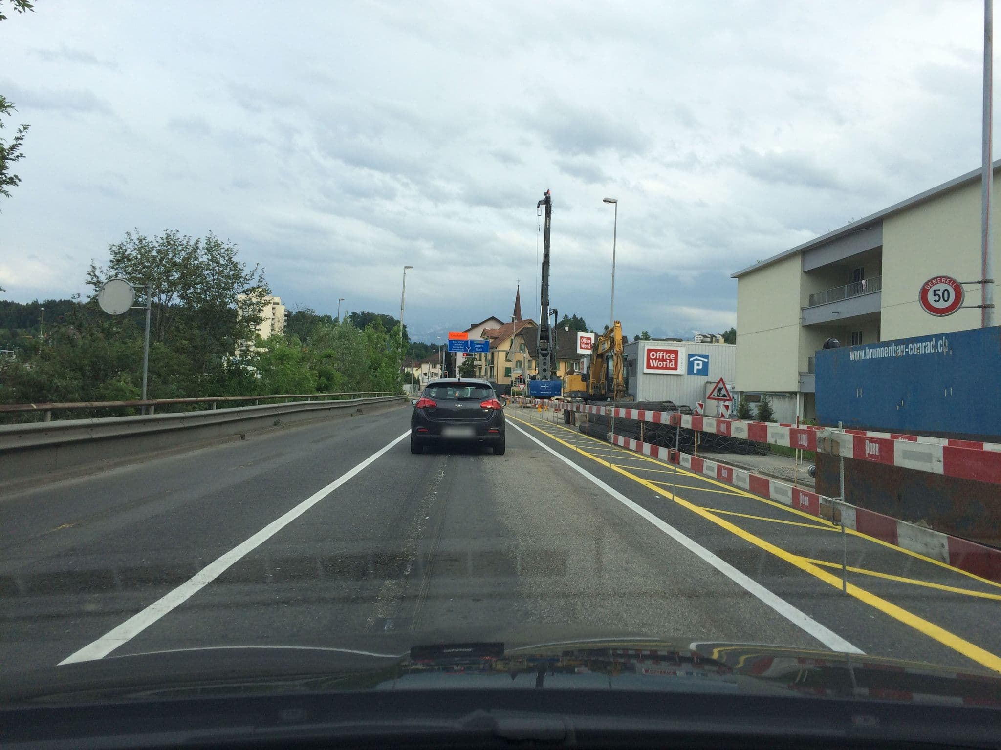 Street view near Anstatthotel Luzern, Emmen — © boeboe (CC BY-SA · Mapillary)