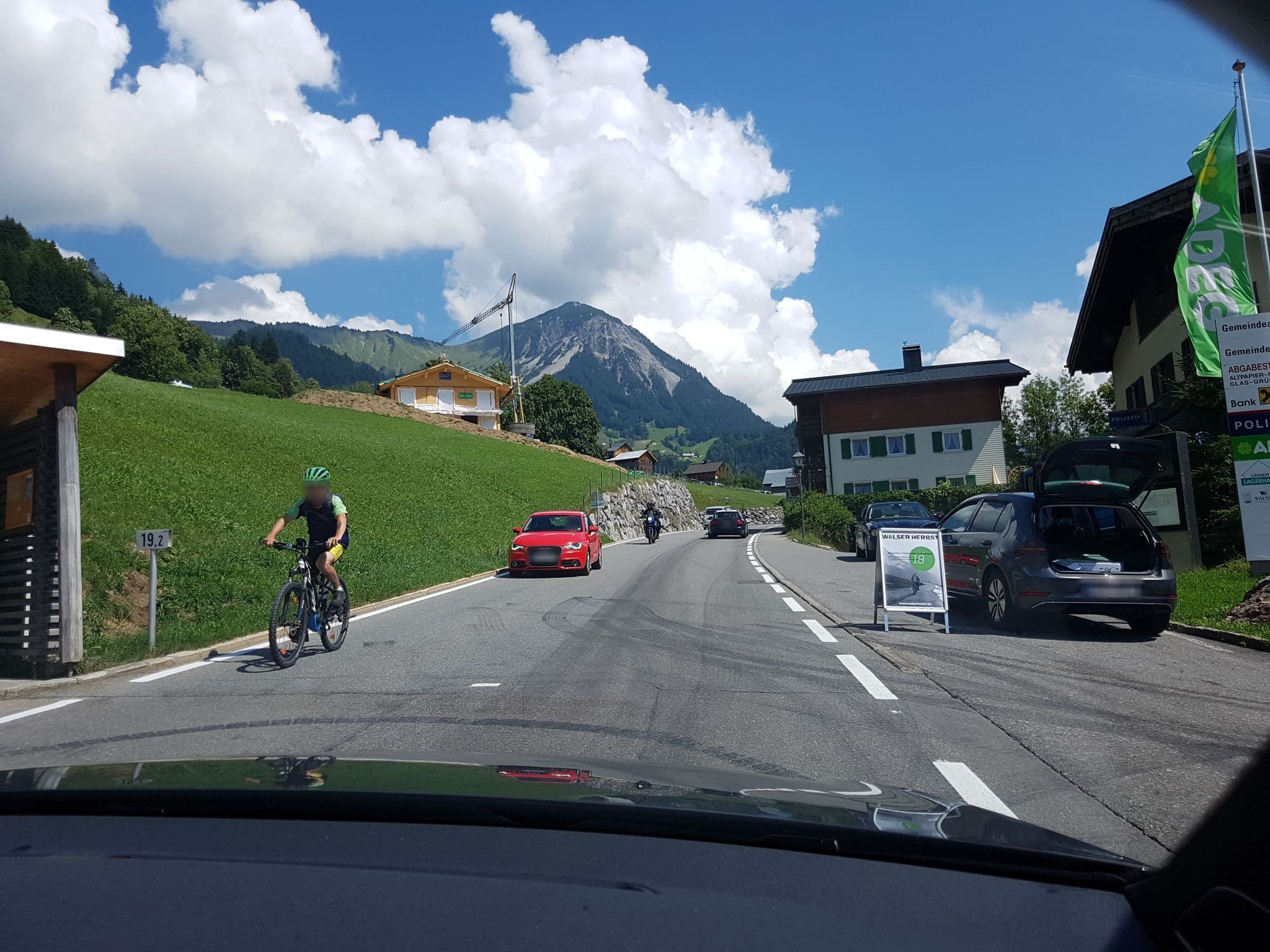 Street view near Cafe Pension z Jäger, Ludesch — © axe (CC BY-SA · Mapillary)