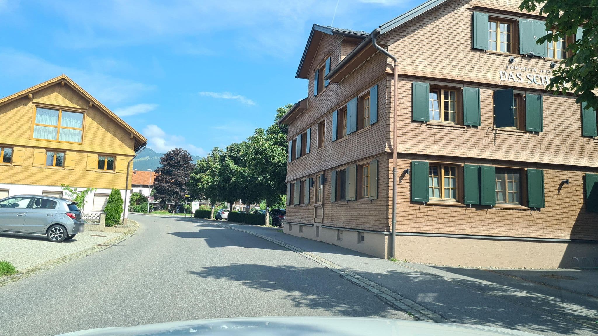 Street view near Romantik Hotel Das Schiff, Hittisau — © mappi (CC BY-SA · Mapillary)