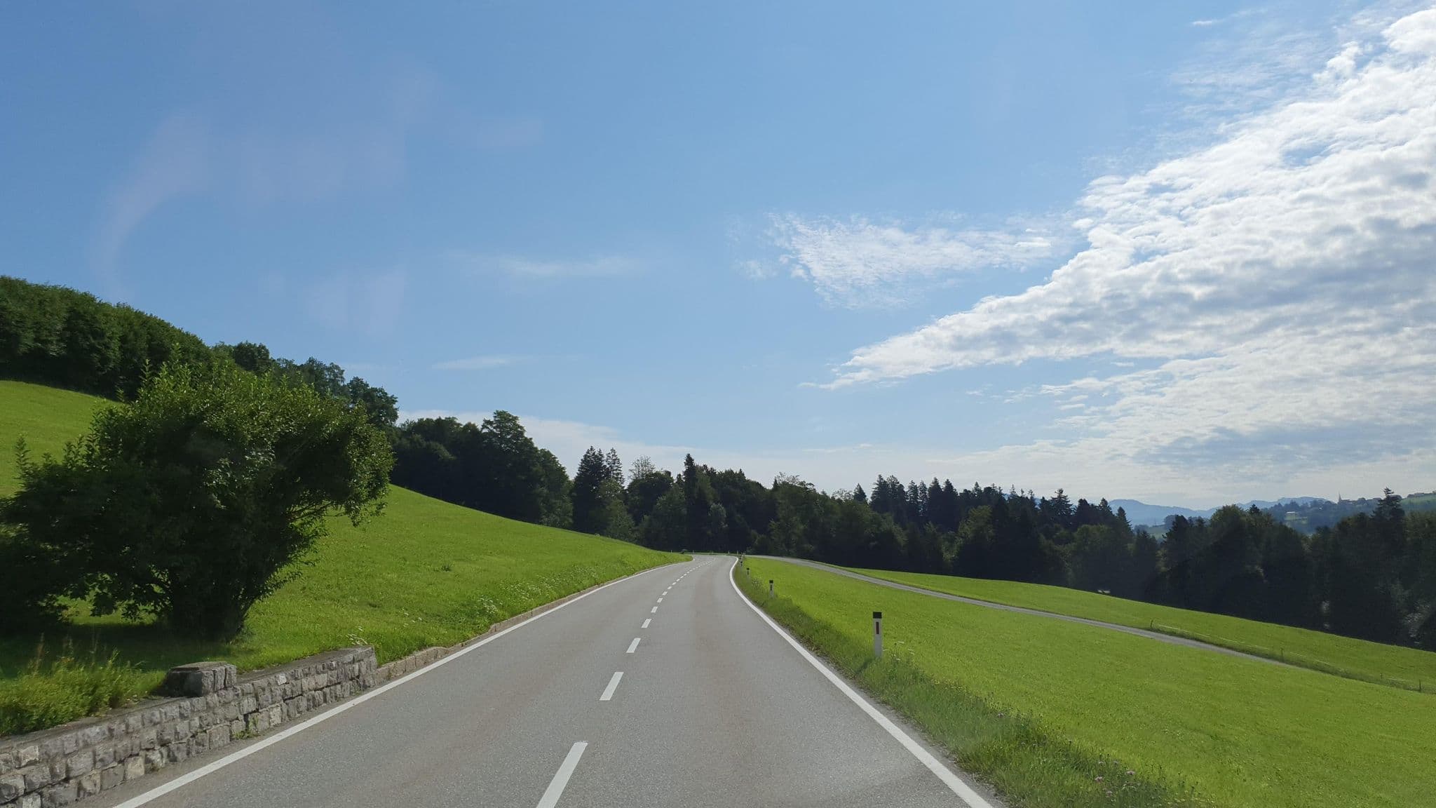 Street view near Hotel Mama, Kennelbach — © teddy73 (CC BY-SA · Mapillary)