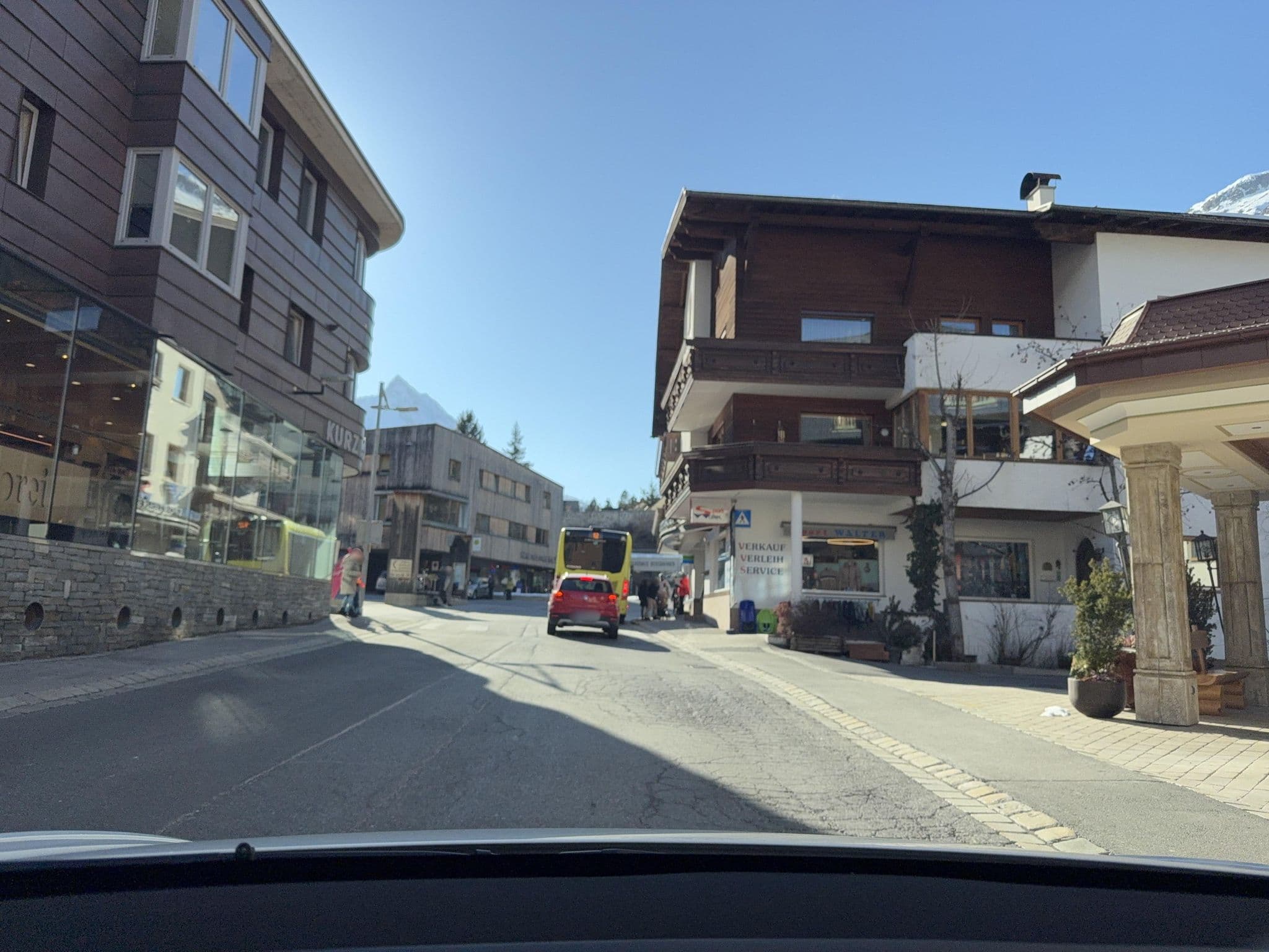 Street view near gust en pieters berghutje, Ischgl — © ottor (CC BY-SA · Mapillary)