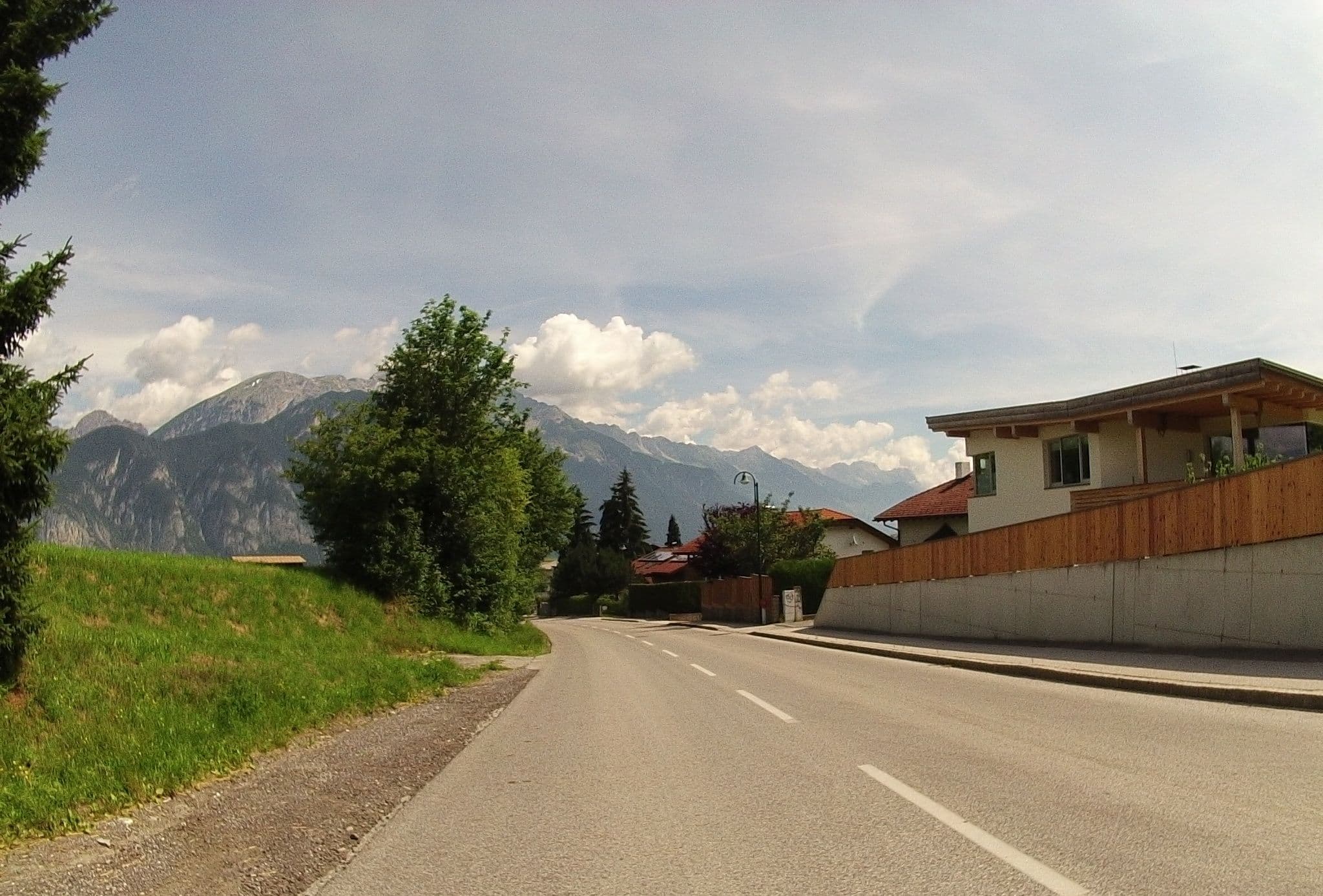 Street view near Ferienclub Schlösslhof, Axams — © mo4a (CC BY-SA · Mapillary)
