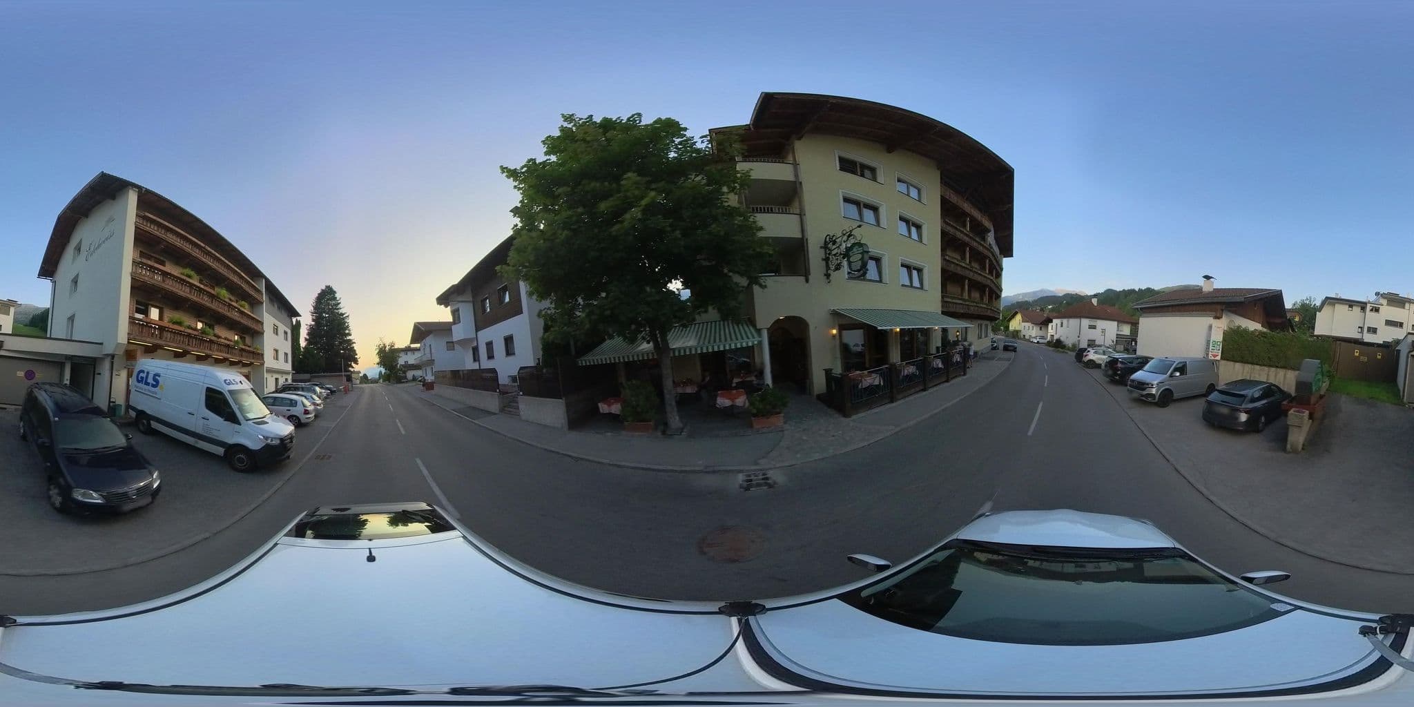 Street view near Alpenhotel Rettenberg, Weer — © osmplus_org (CC BY-SA · Mapillary)