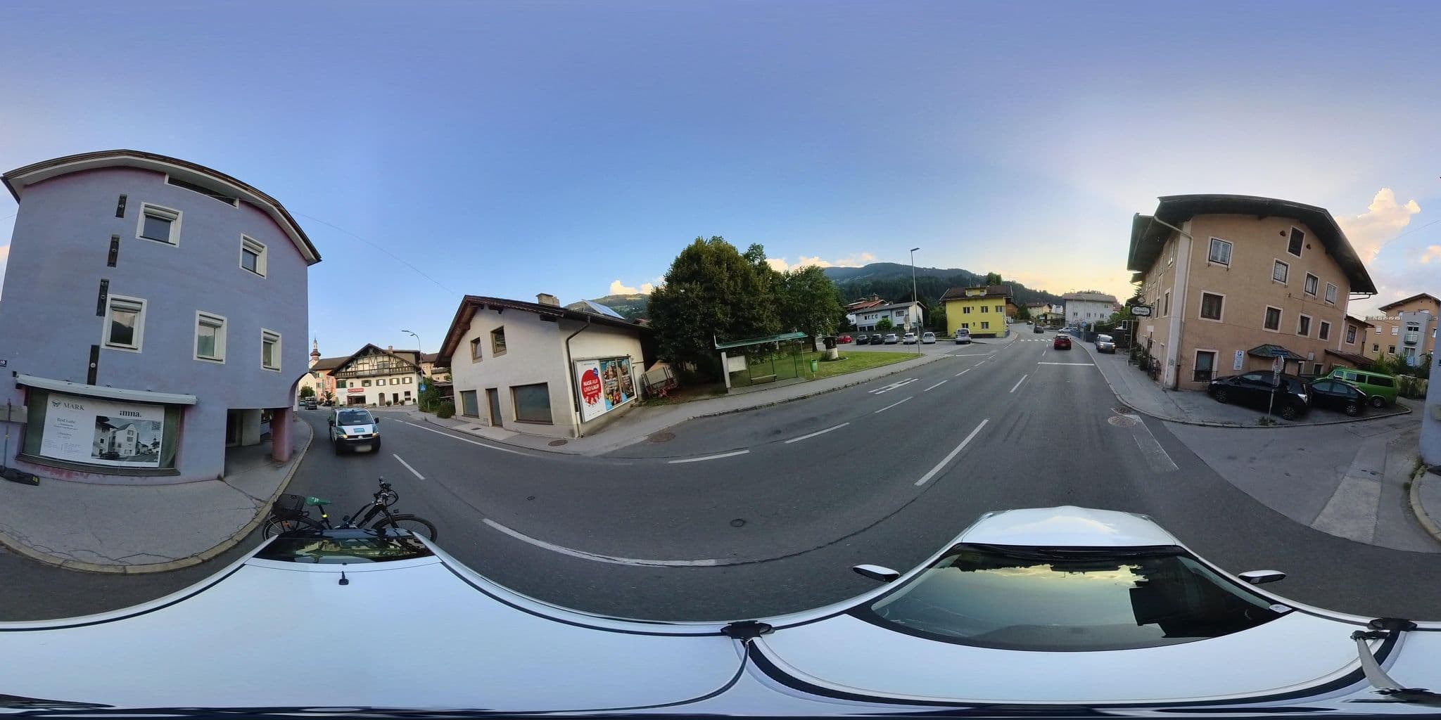 Street view near Gasthof Neuwirt, Wattens — © osmplus_org (CC BY-SA · Mapillary)