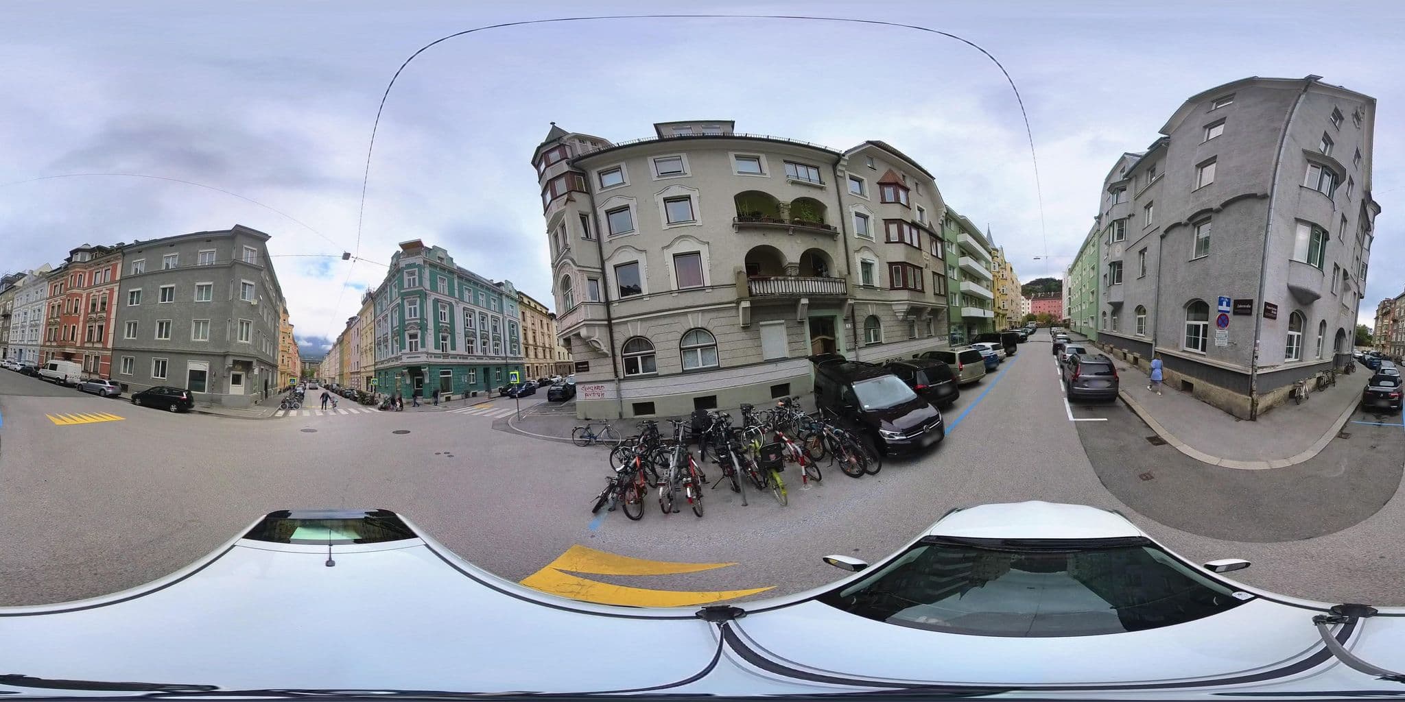 Street view near Restaurierungen - Mag Heidemarie Unterer + Mag Constanze Deubler, Wilten — © osmplus_org (CC BY-SA · Mapillary)