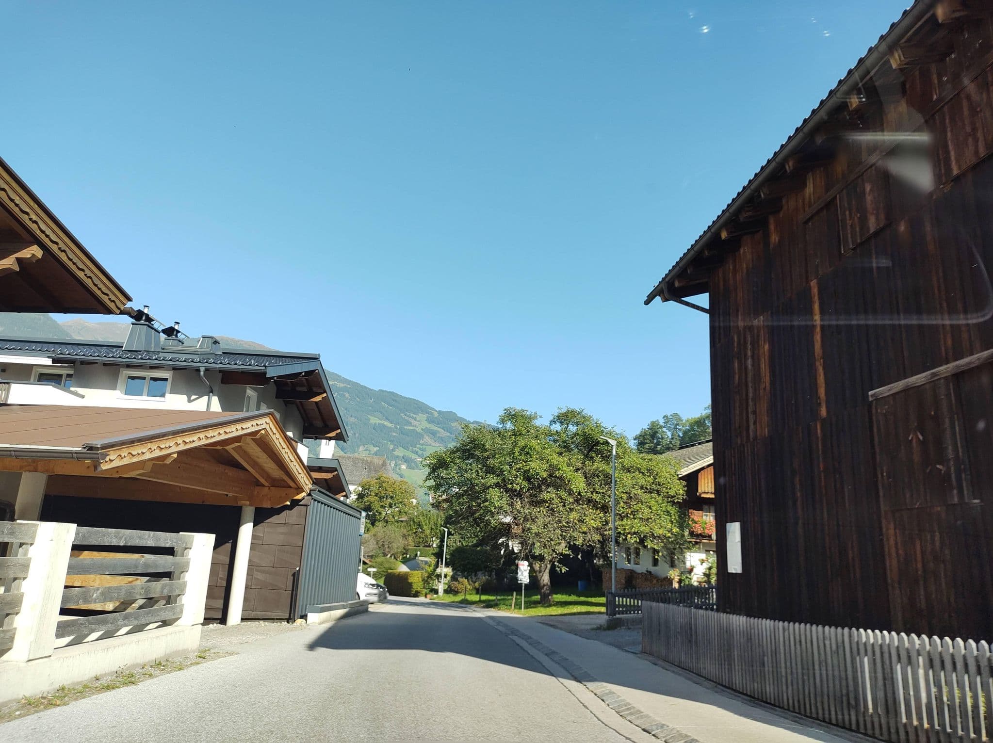 Street view near Apartment Aschenwald Elisabeth, Ramsau im Zillertal — © thetornado76 (CC BY-SA · Mapillary)