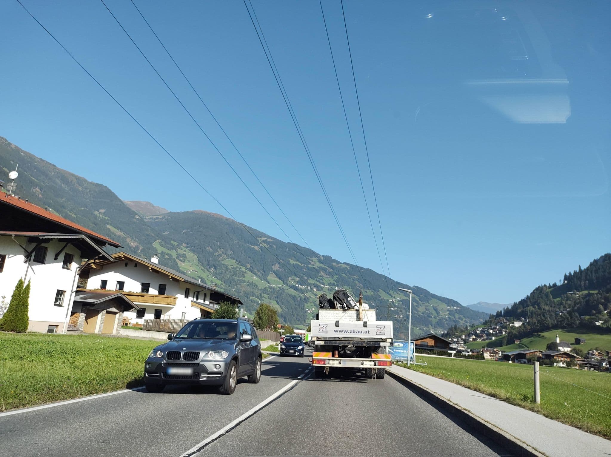 Street view near Haus Leitner, Ramsau im Zillertal — © thetornado76 (CC BY-SA · Mapillary)