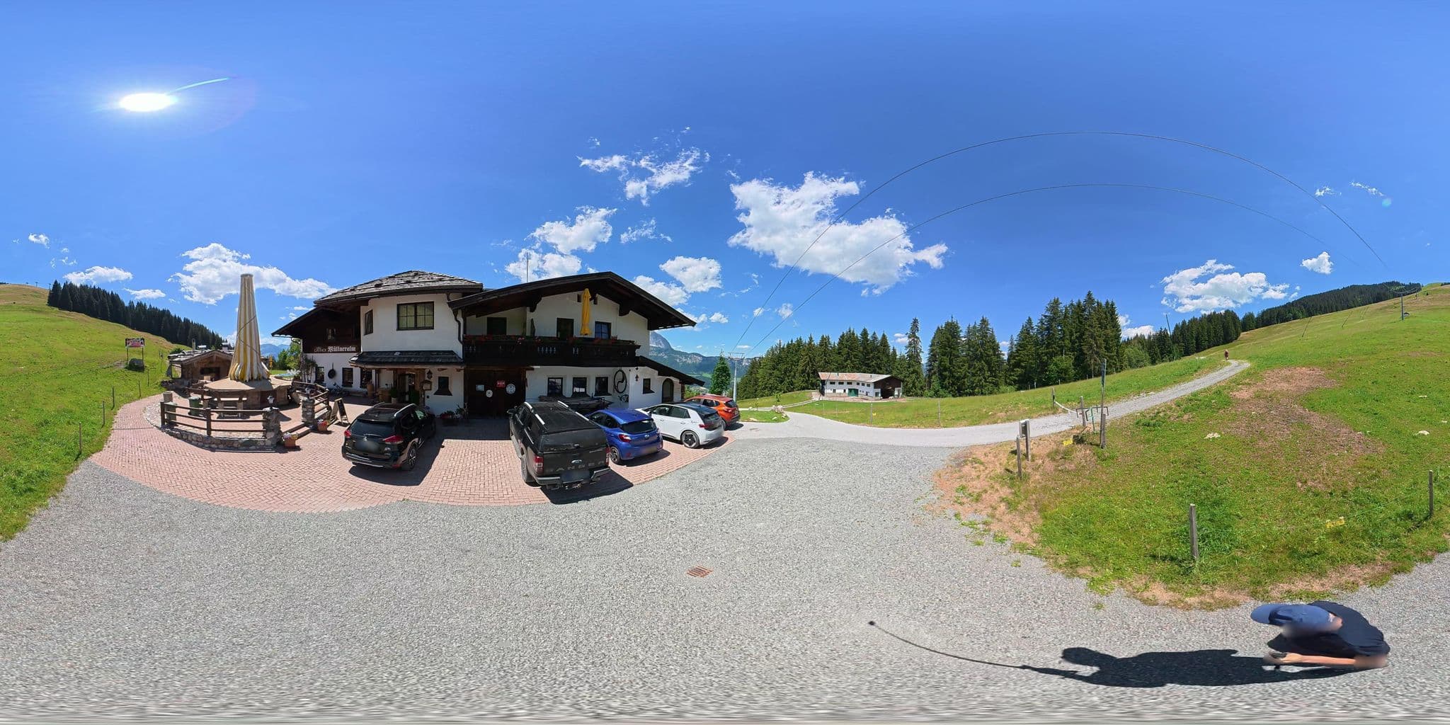Street view near Alpenhotel Müllneralm, Oberndorf in Tirol — © osmplus_org (CC BY-SA · Mapillary)