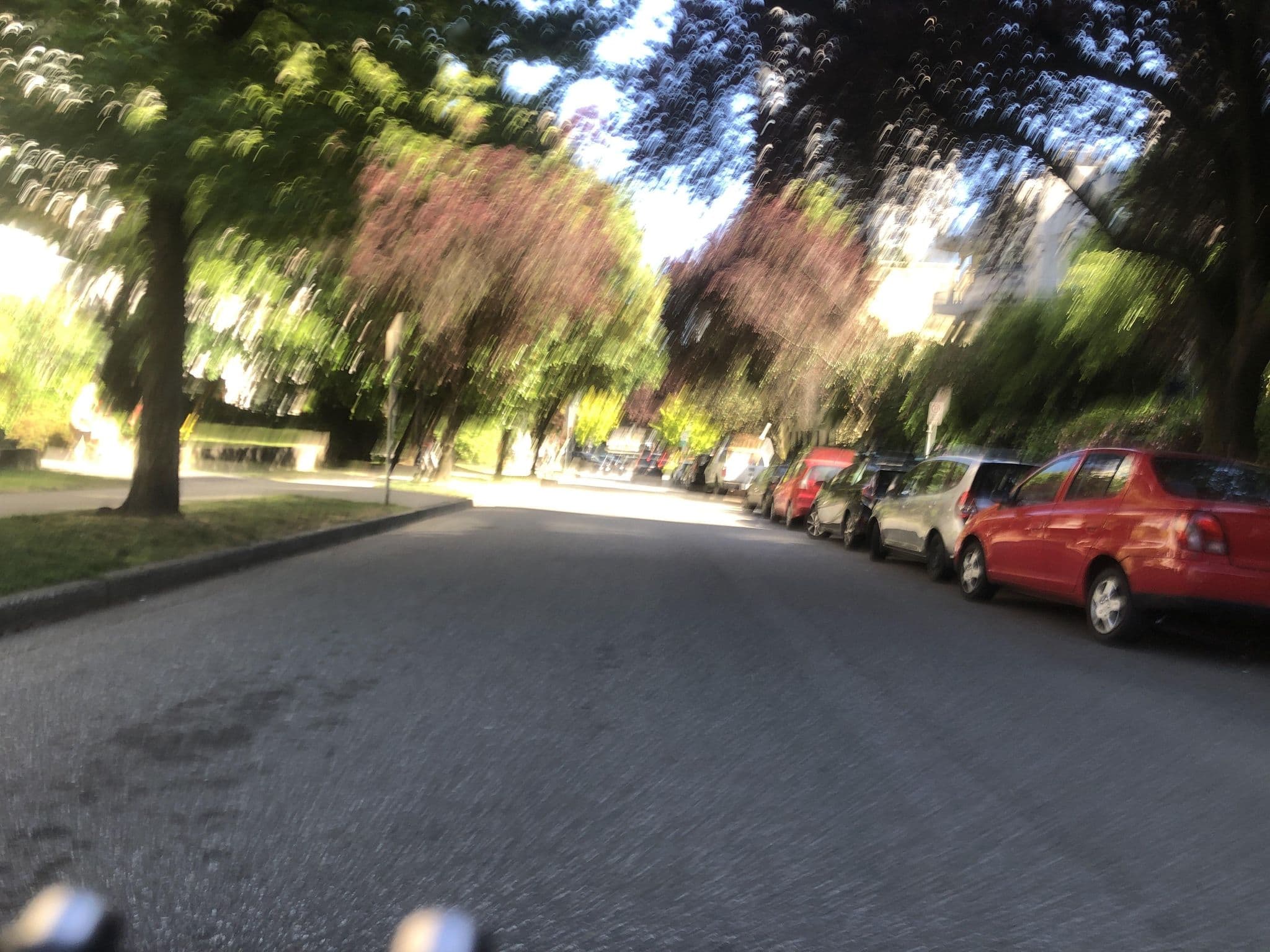 Street view near English Bay Inn, English Bay — © Heen (CC BY-SA · Mapillary)