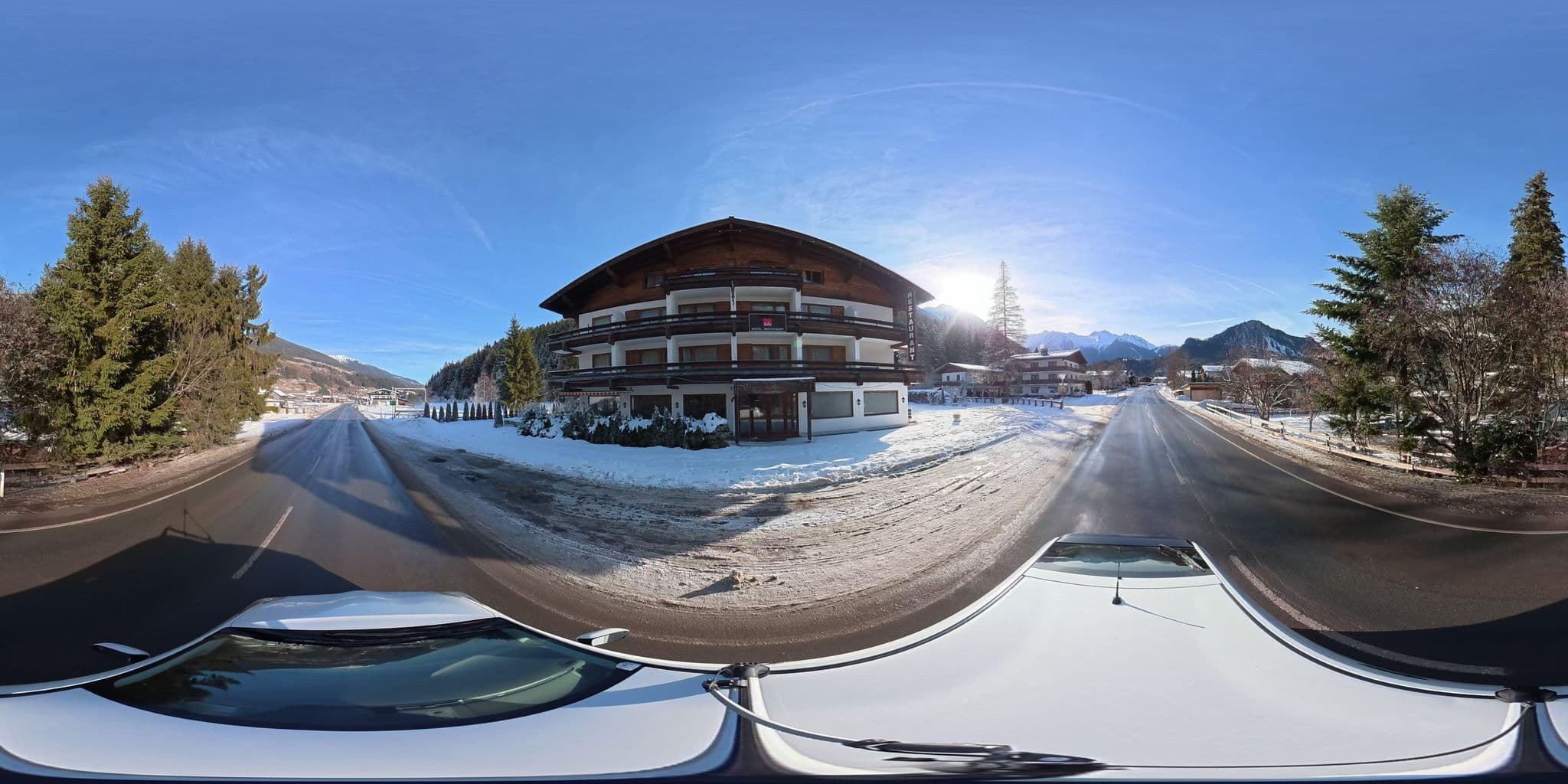 Street view near Hotel Wildkogel, Neukirchen am Großvenediger — © osmplus_org (CC BY-SA · Mapillary)