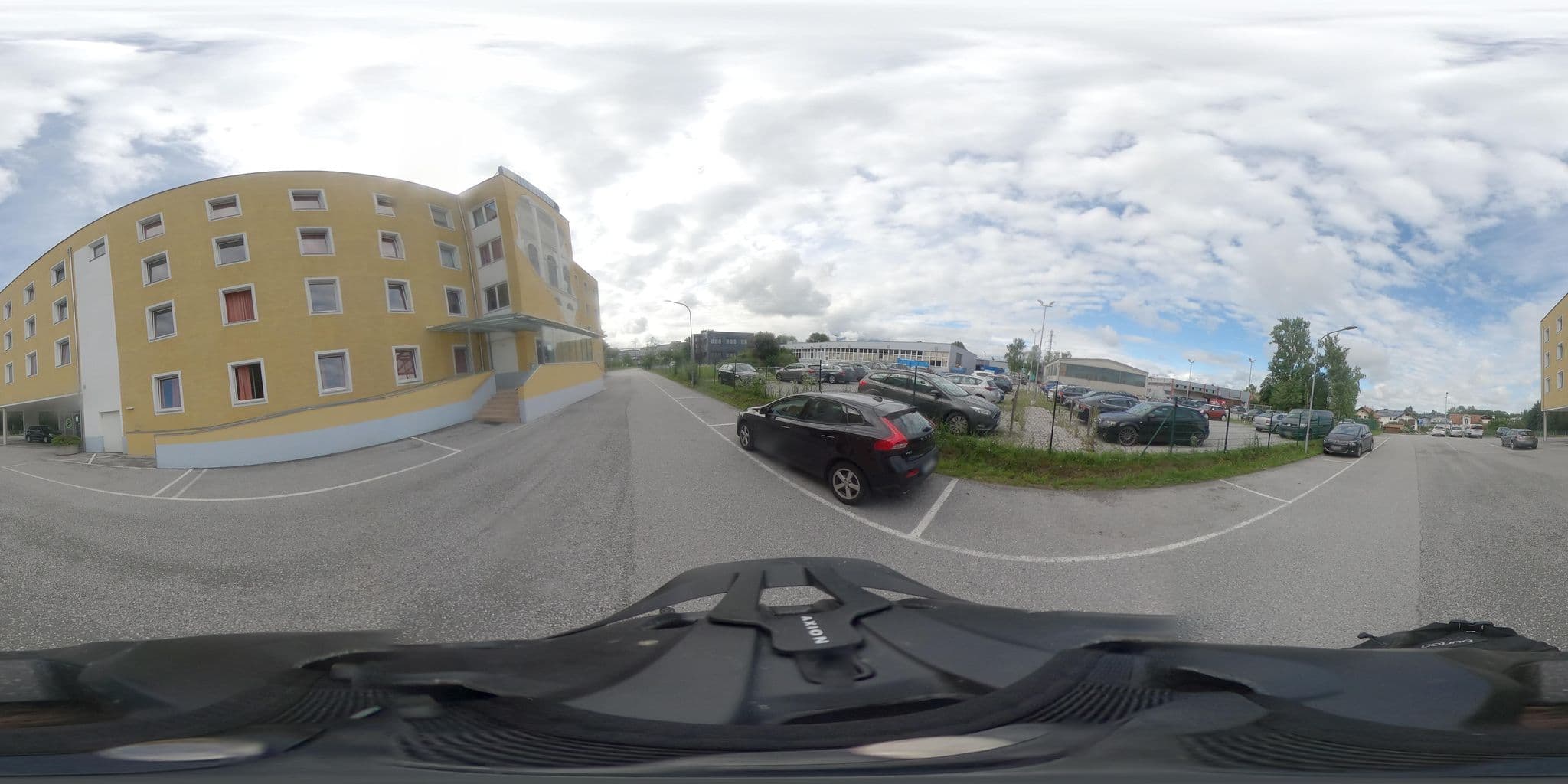 Street view near A.E.I.O.U. Oekotel Salzburg, Siezenheim — © consens_verkehrsplanung (CC BY-SA · Mapillary)
