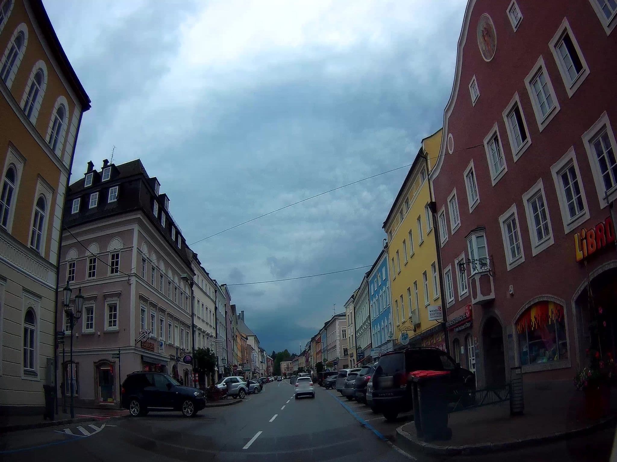 Street view near Gasthof Hofwirt, Mattighofen — © fuchserl (CC BY-SA · Mapillary)