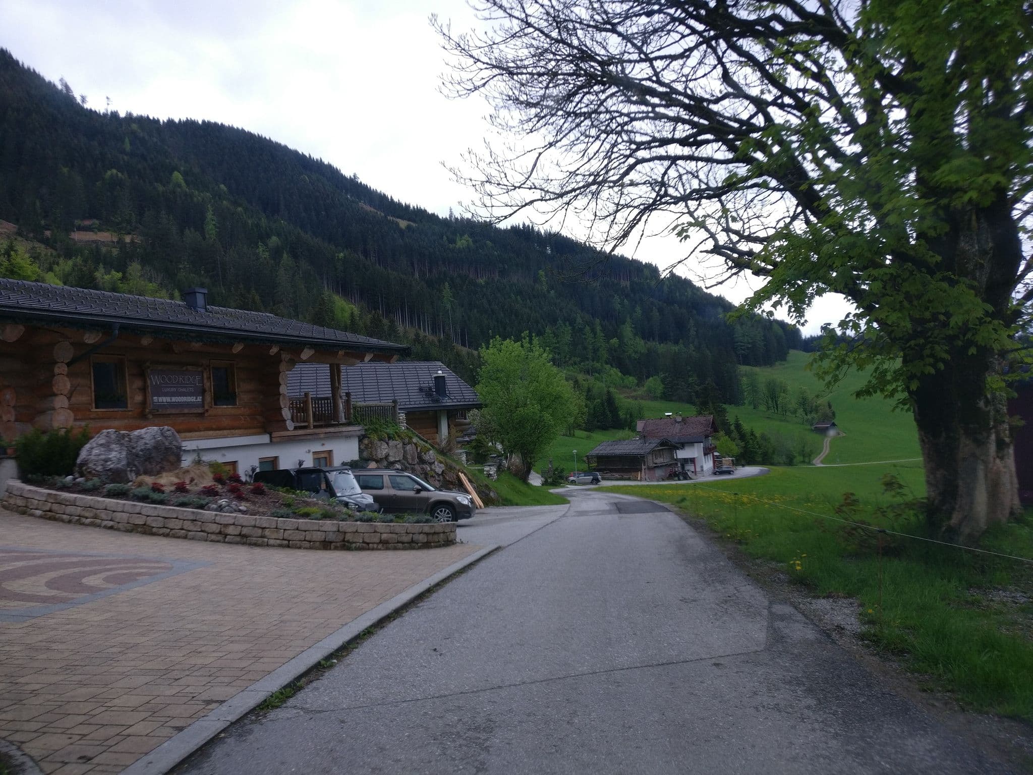 Street view near Wood Ridge Luxury Chalets, Bischofshofen — © map_hard (CC BY-SA · Mapillary)