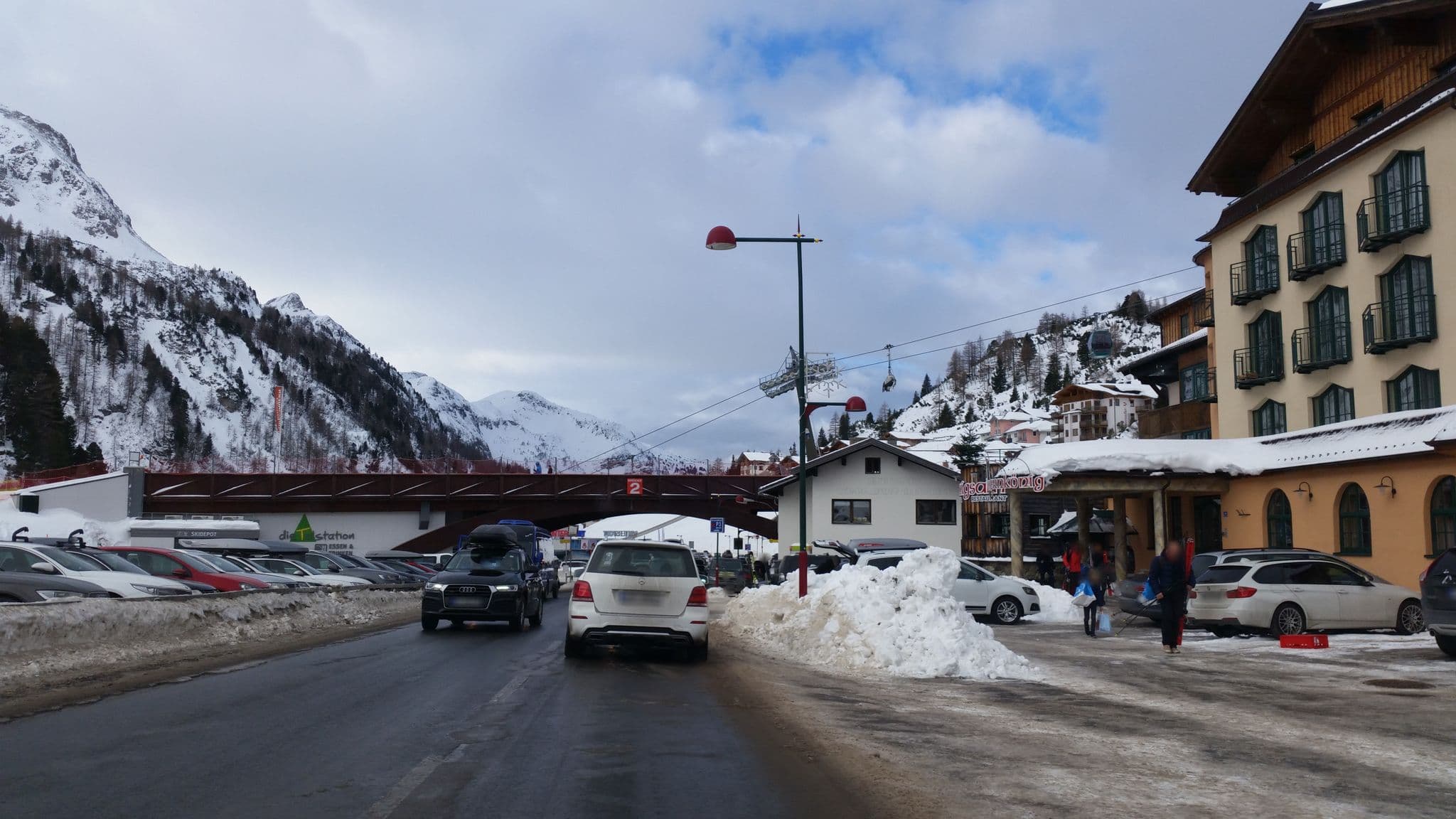 Street view near Lurzer Alpen Resorts, Radstadt — © it_s_so_funny (CC BY-SA · Mapillary)