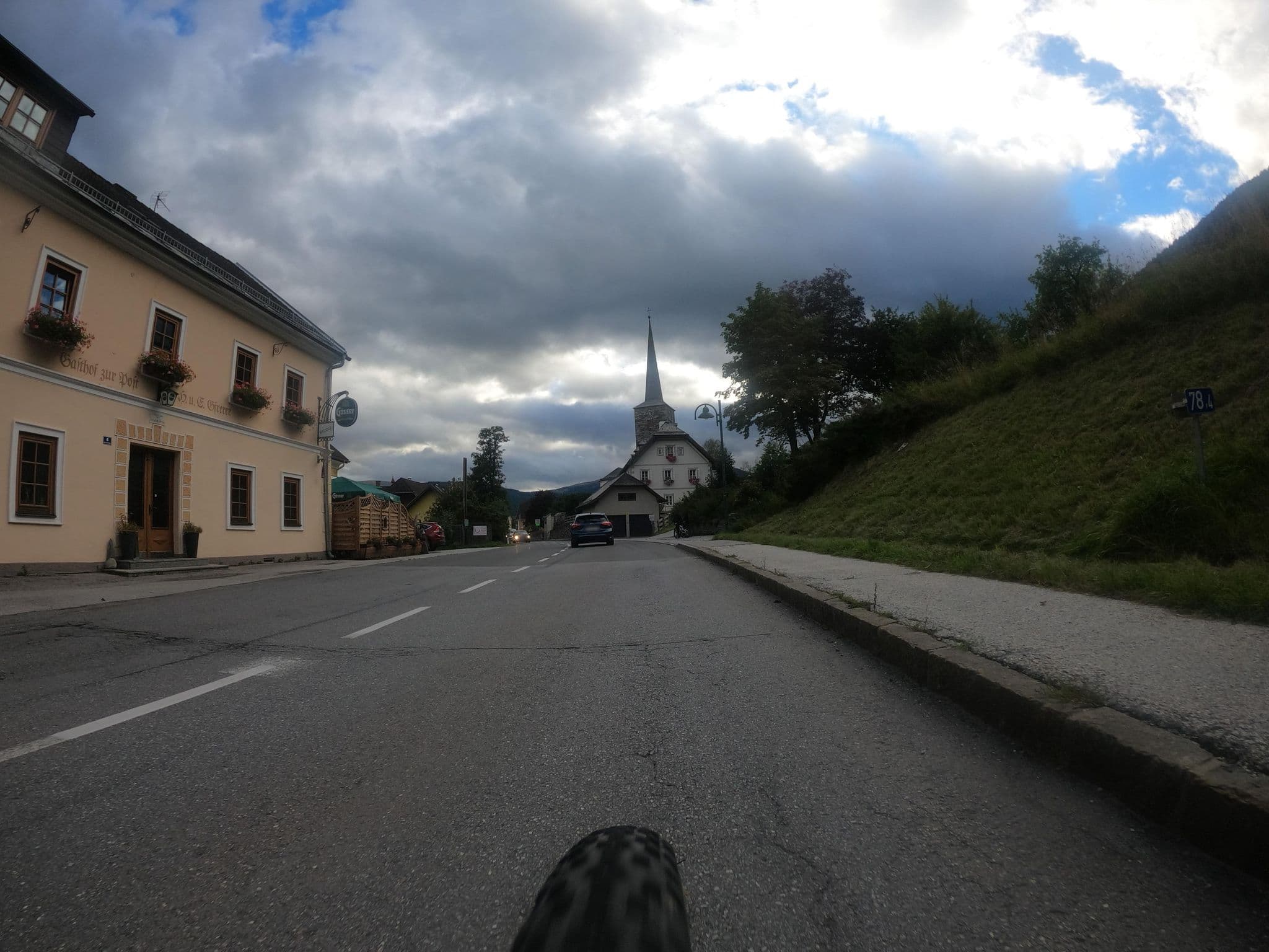 Street view near Gasthof zur Post - Gfrererstadl, Unternberg — © plexi32 (CC BY-SA · Mapillary)