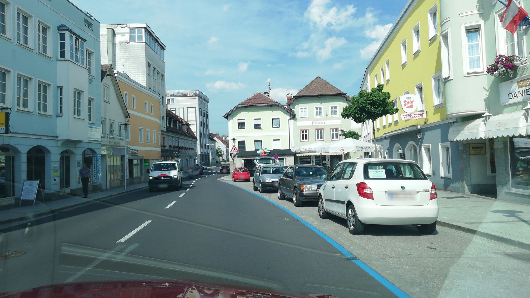 Street view near Hotel Garni, Schwanenstadt — © gzin (CC BY-SA · Mapillary)