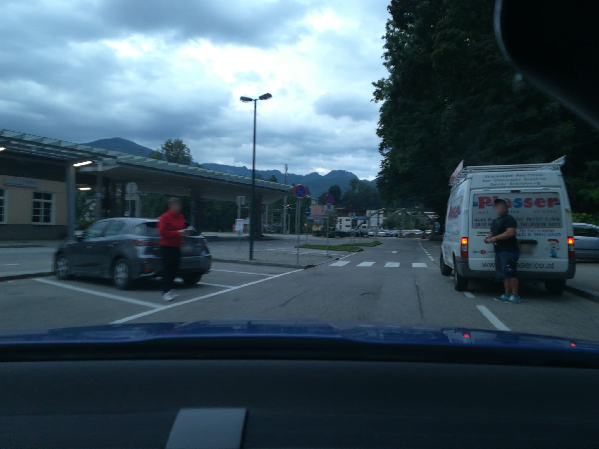 Street view near Hotel Garni Sonnohof, Bad Ischl — © moses_johann (CC BY-SA · Mapillary)