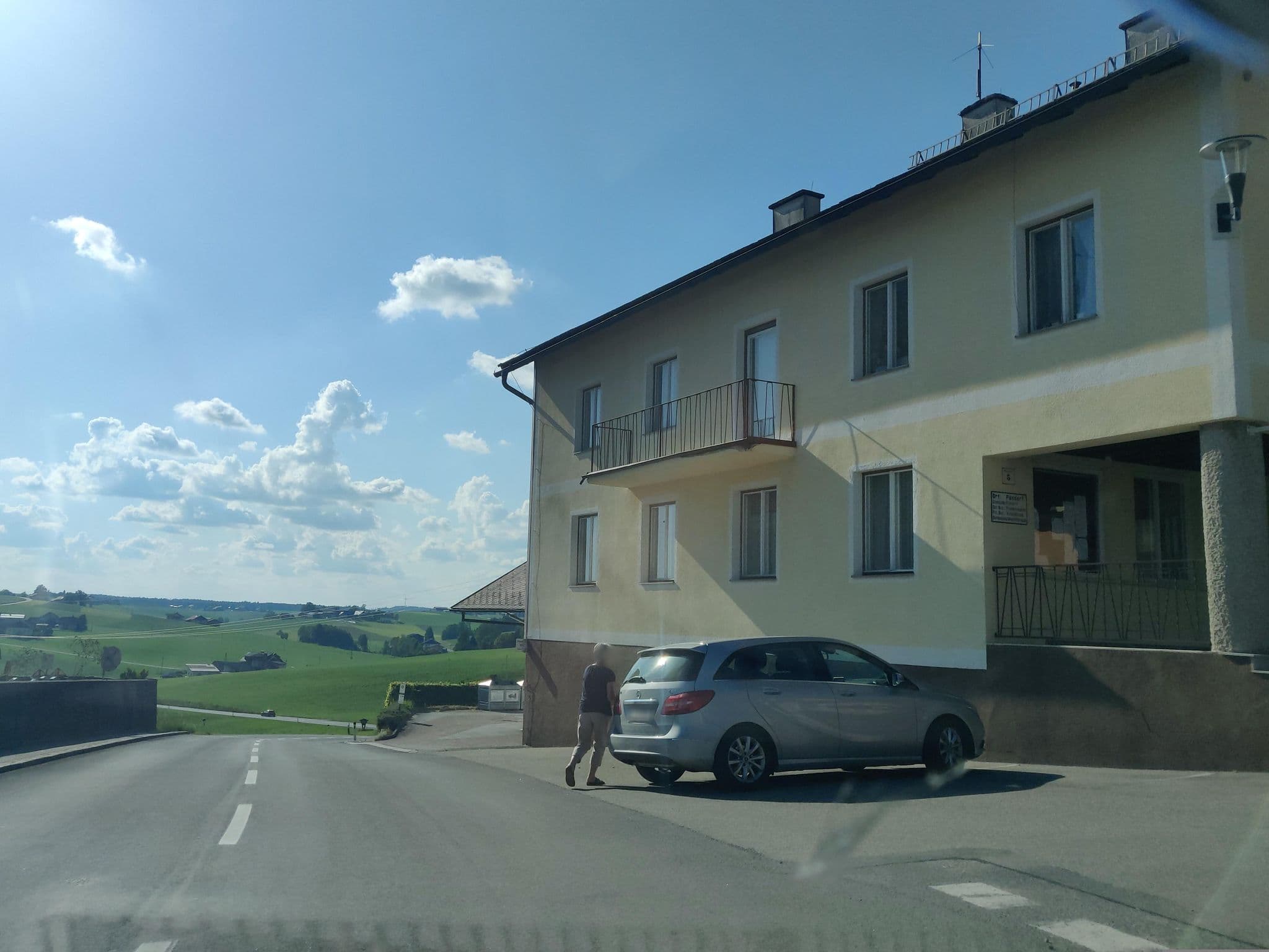 Street view near Helmut Karl, Frankenmarkt — © termoyer (CC BY-SA · Mapillary)