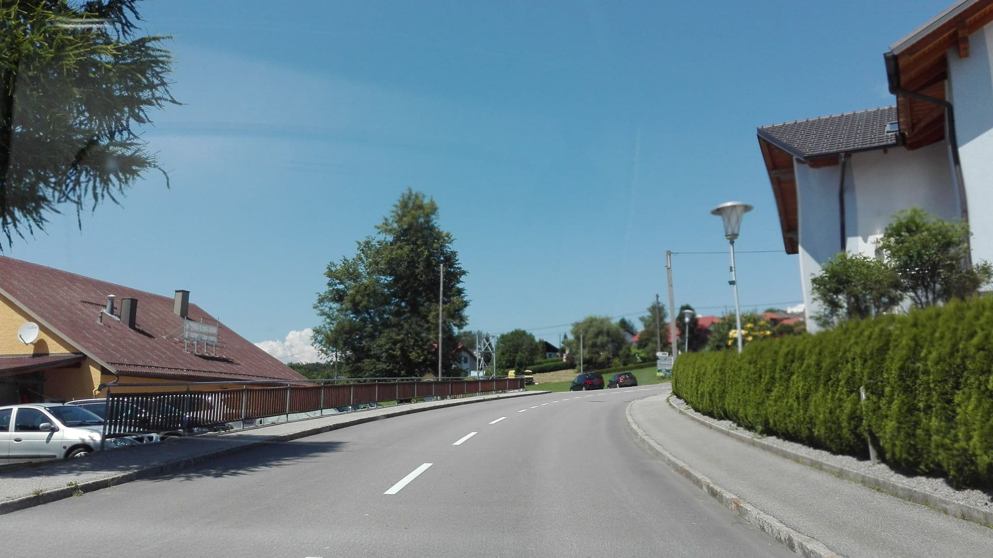 Street view near Revita Hotel Kocher, Waizenkirchen — © suriv (CC BY-SA · Mapillary)