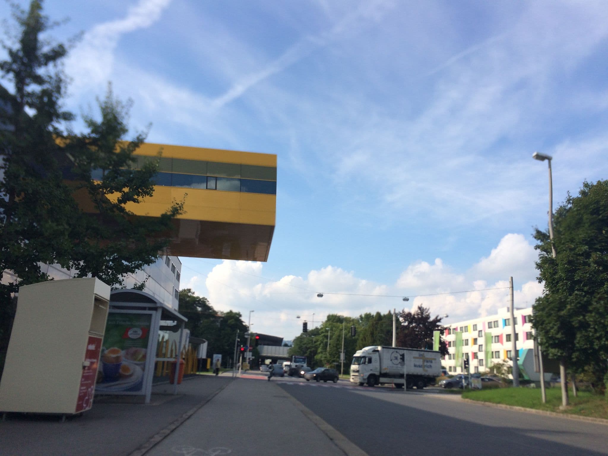 Street view near Youthotel Linz, Gaumberg — © mayrmart (CC BY-SA · Mapillary)