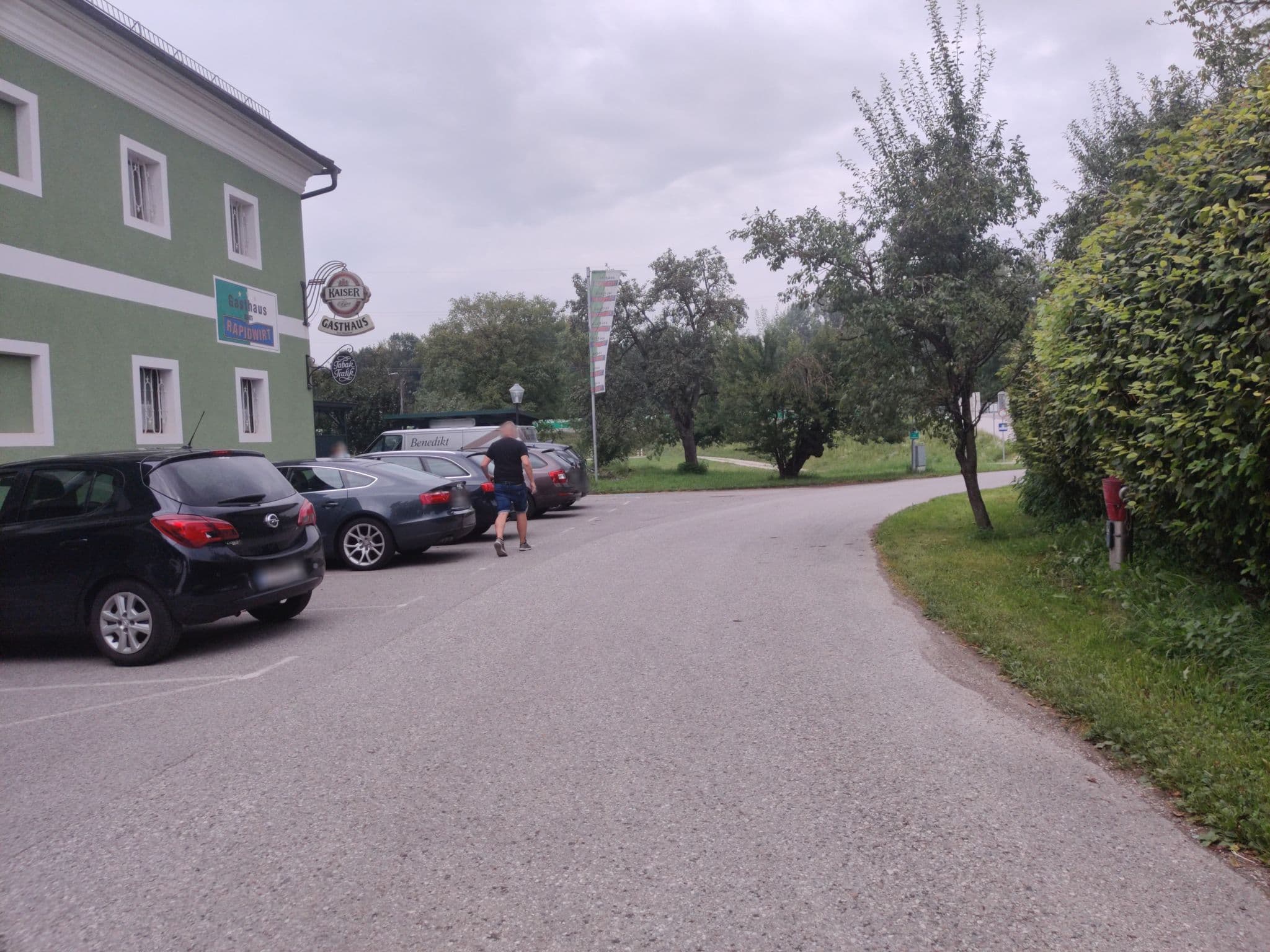 Street view near Gasthaus zum Rapidwirt Charly Wendtner, Ufer — © aceini (CC BY-SA · Mapillary)