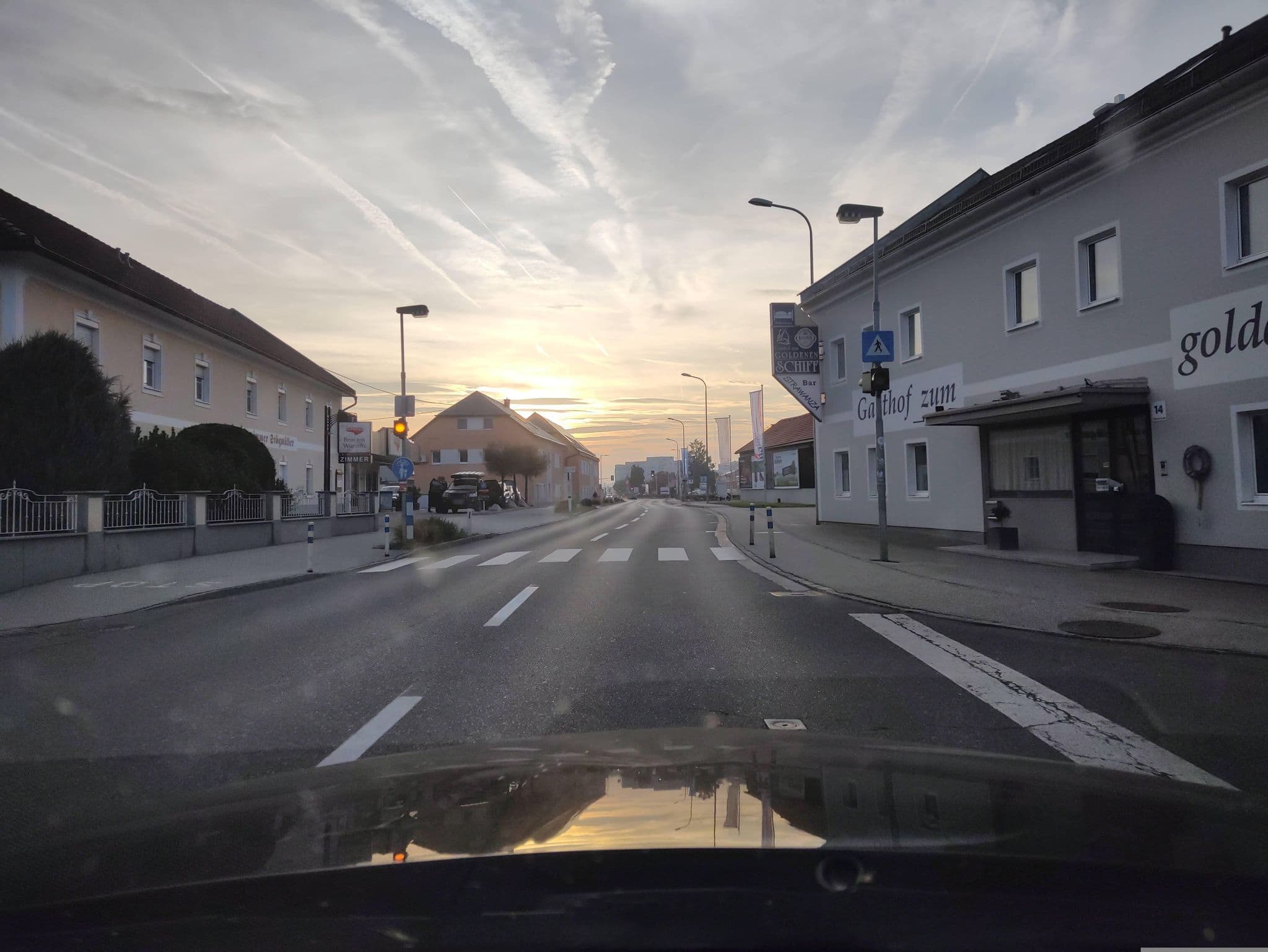 Street view near Gasthof zum goldenen Schiff - Fremdenzimmer Karl Födermayr, Asten — © stefan4614 (CC BY-SA · Mapillary)