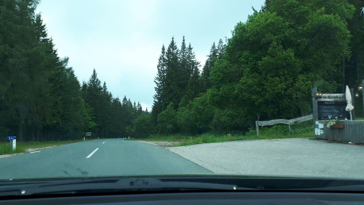 Street view near Gasthaus Fichtenhof, Edelschrott — © schermy_at (CC BY-SA · Mapillary)