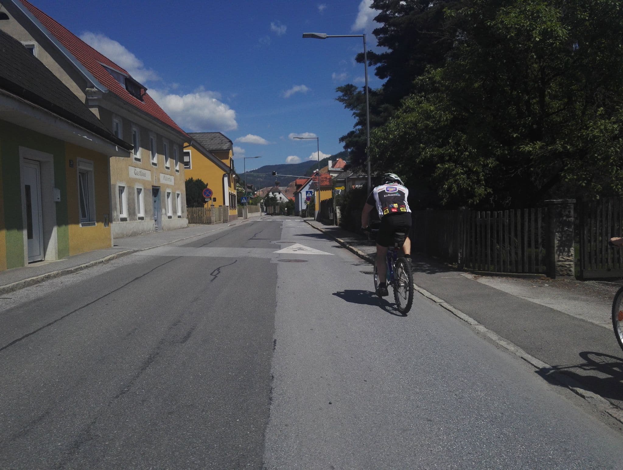 Street view near Schwechaterhof, Deutschfeistritz — © aceini (CC BY-SA · Mapillary)