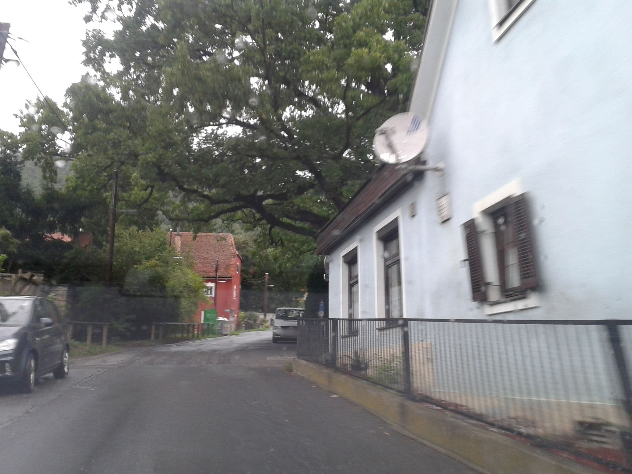 Street view near Gasthaus Kreuzwirt, Eggenberg — © rudolfmayer (CC BY-SA · Mapillary)