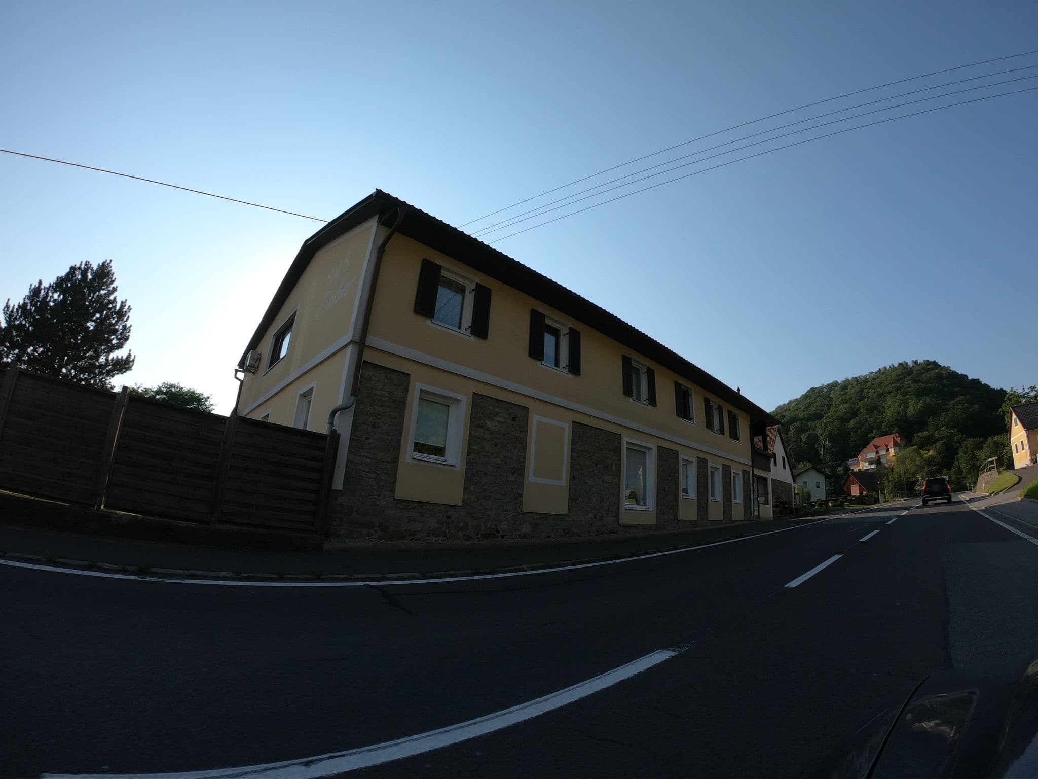 Street view near Haus Eicher, Bad Gleichenberg — © richlv (CC BY-SA · Mapillary)
