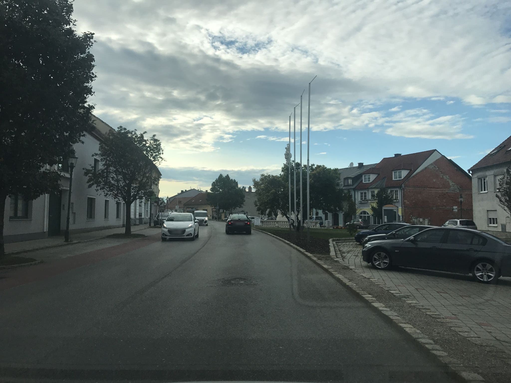 Street view near Gemeindegasthaus, Ebenfurth — © stefanweg (CC BY-SA · Mapillary)