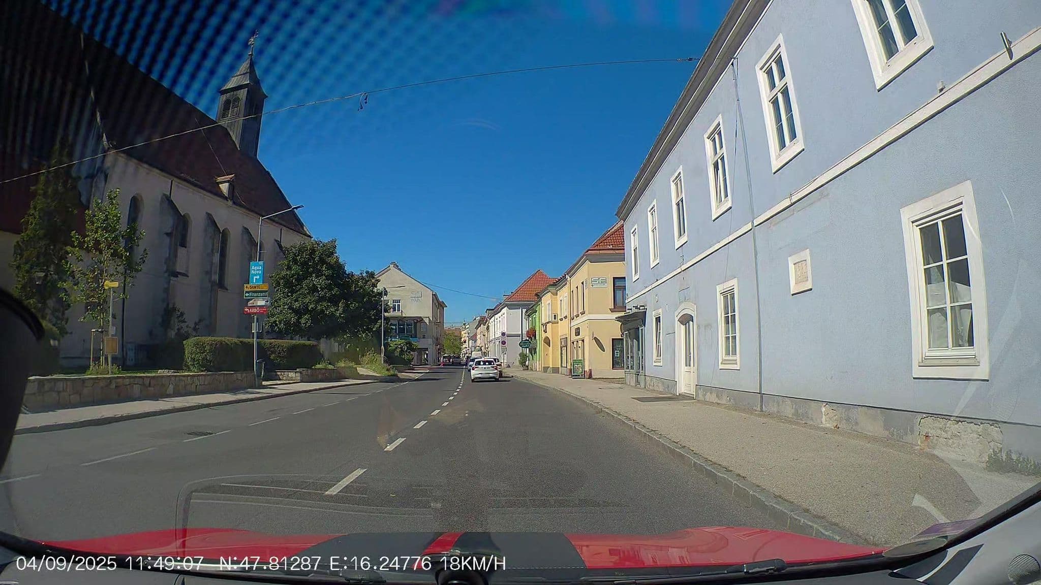 Street view near Gasthaus Ungartor, Wiener Neustadt — © AR88 (CC BY-SA · Mapillary)