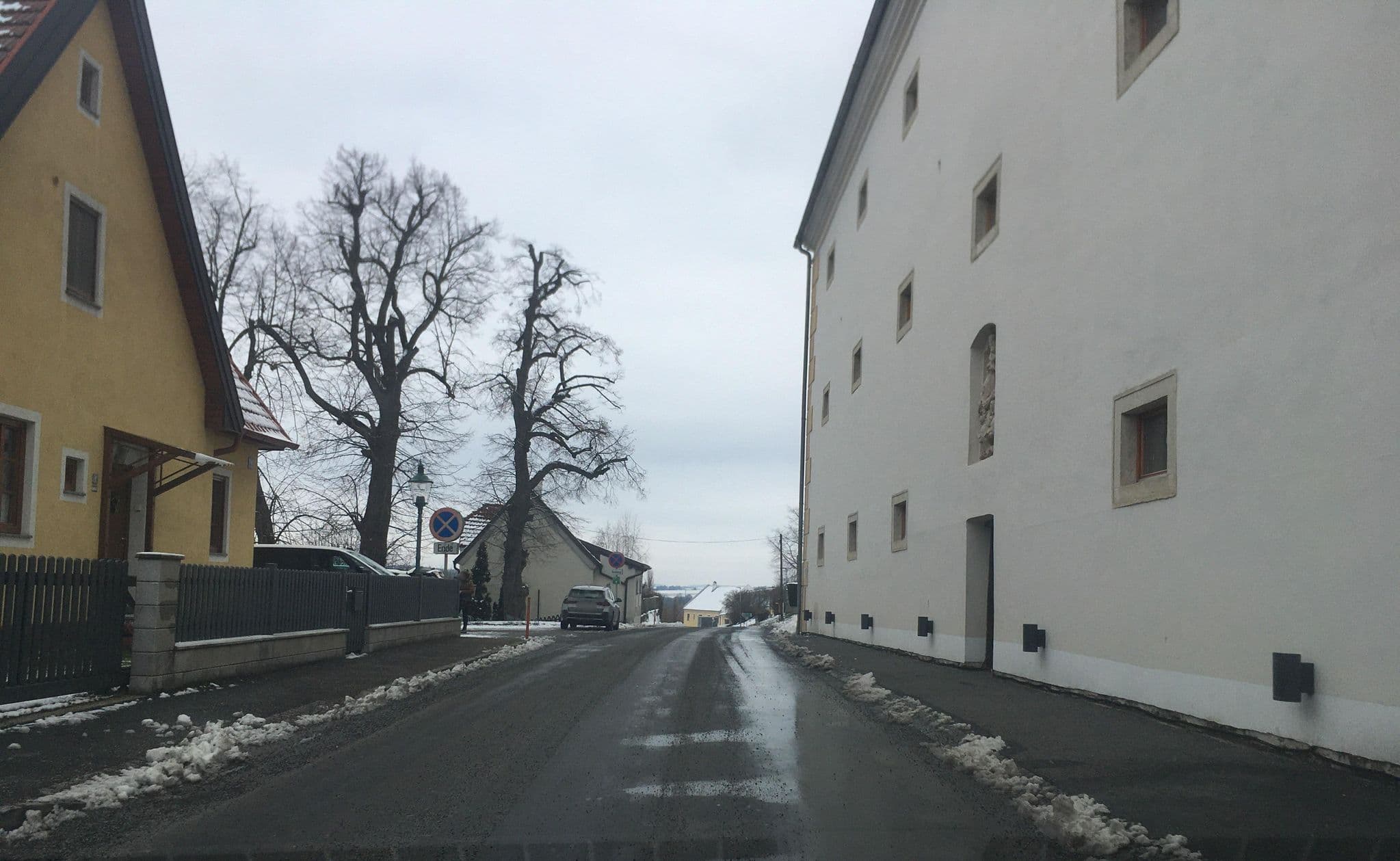 Street view near Vierjahreszeiten Retreat Waldviertel, Horn — © istefanos (CC BY-SA · Mapillary)