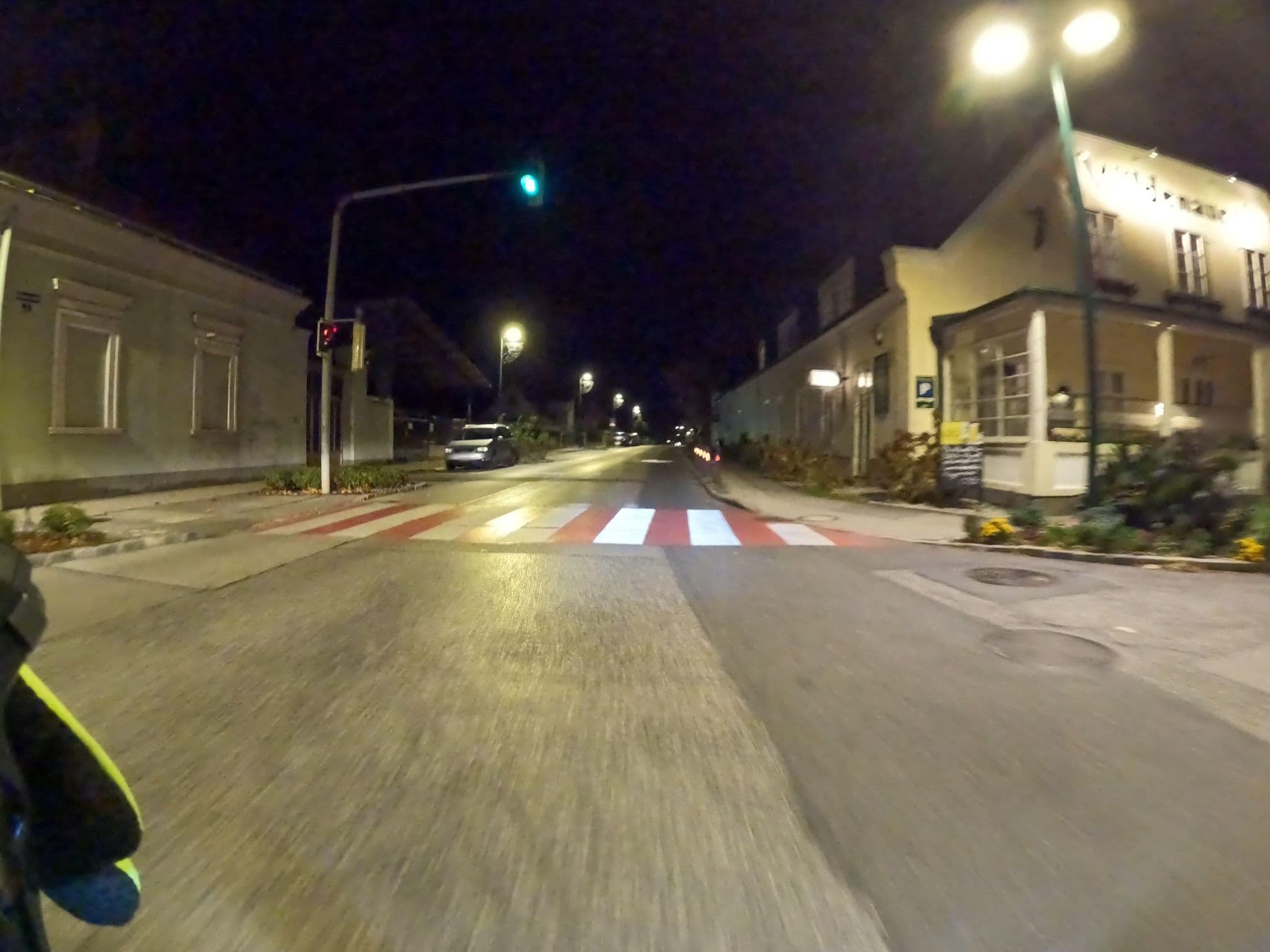 Street view near Wildenauer’s, Biedermannsdorf — © erias (CC BY-SA · Mapillary)