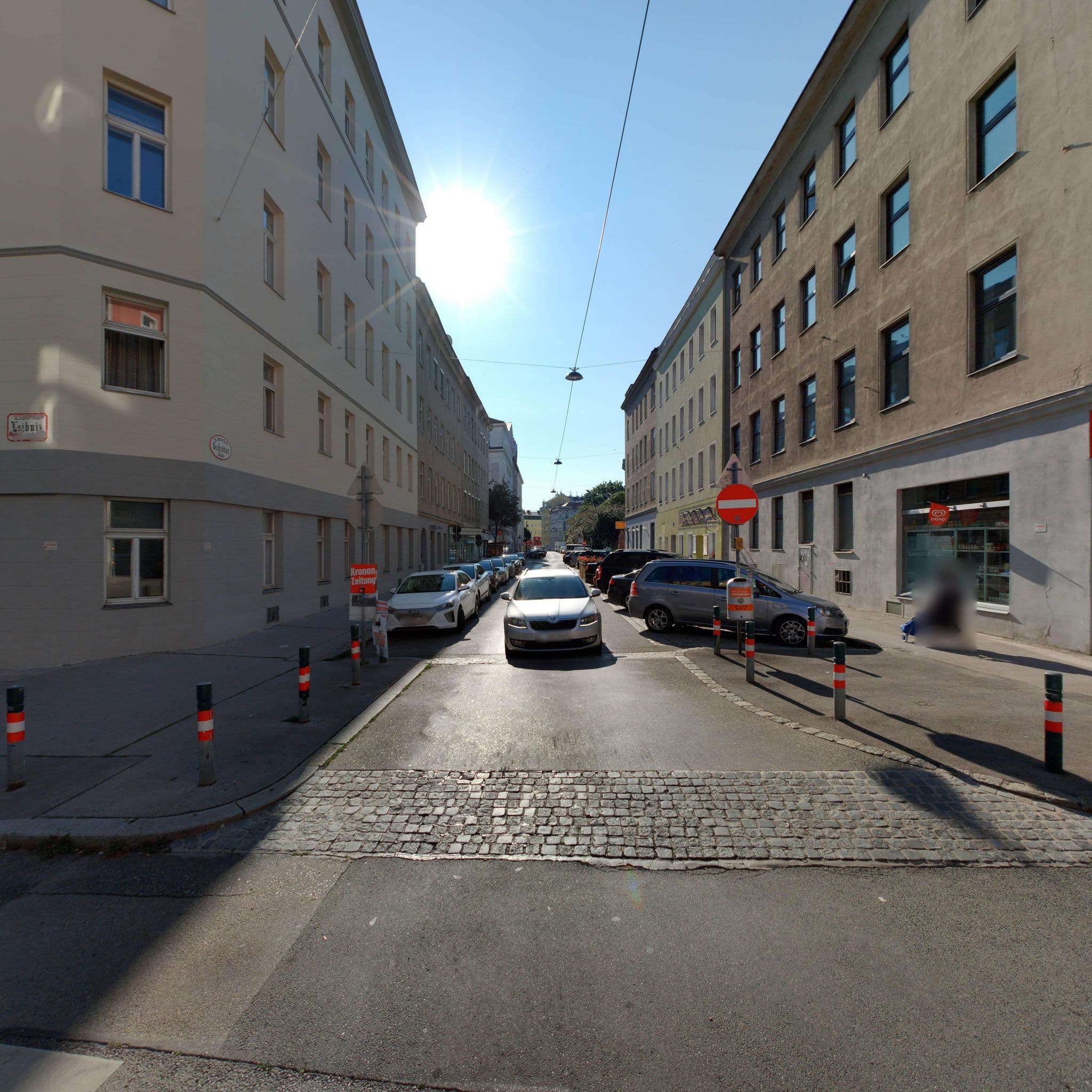 Street view near Studio Schröttergasse, Favoriten — © eliasgander (CC BY-SA · Mapillary)