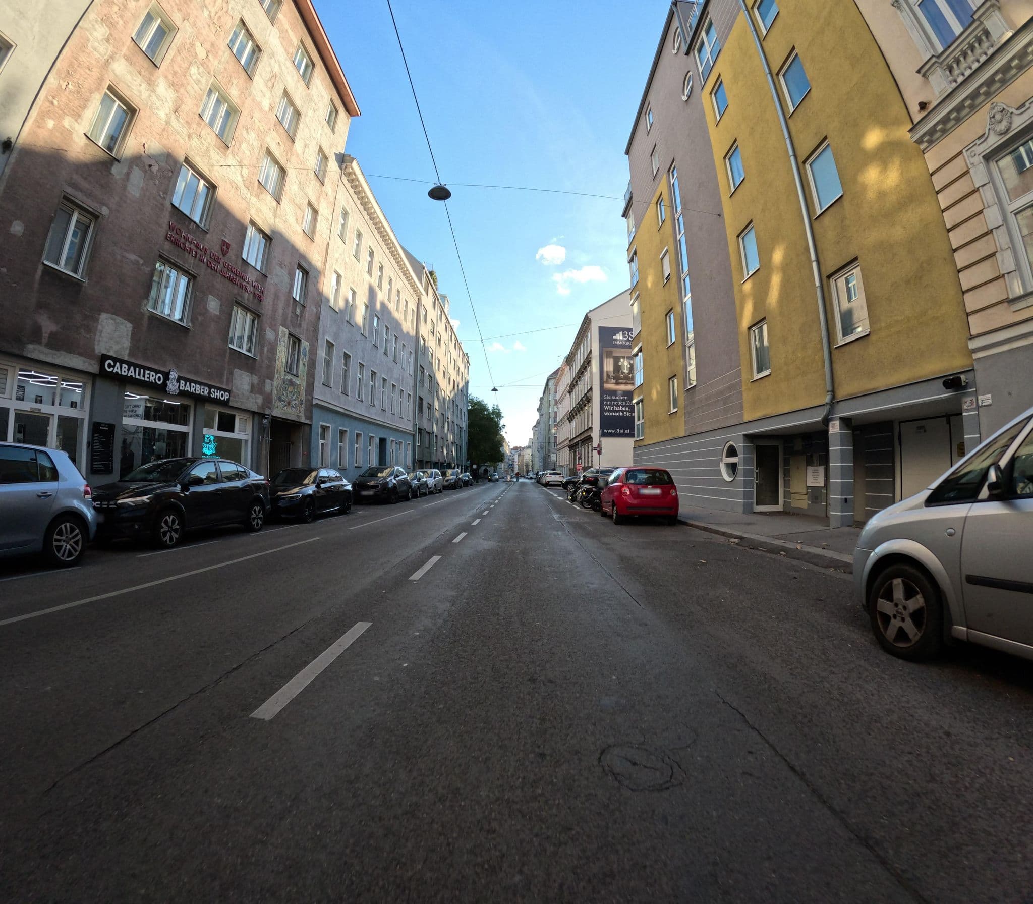 Street view near Urban Flats Vienna Liechtensteinstrasse, Alsergrund — © erias (CC BY-SA · Mapillary)