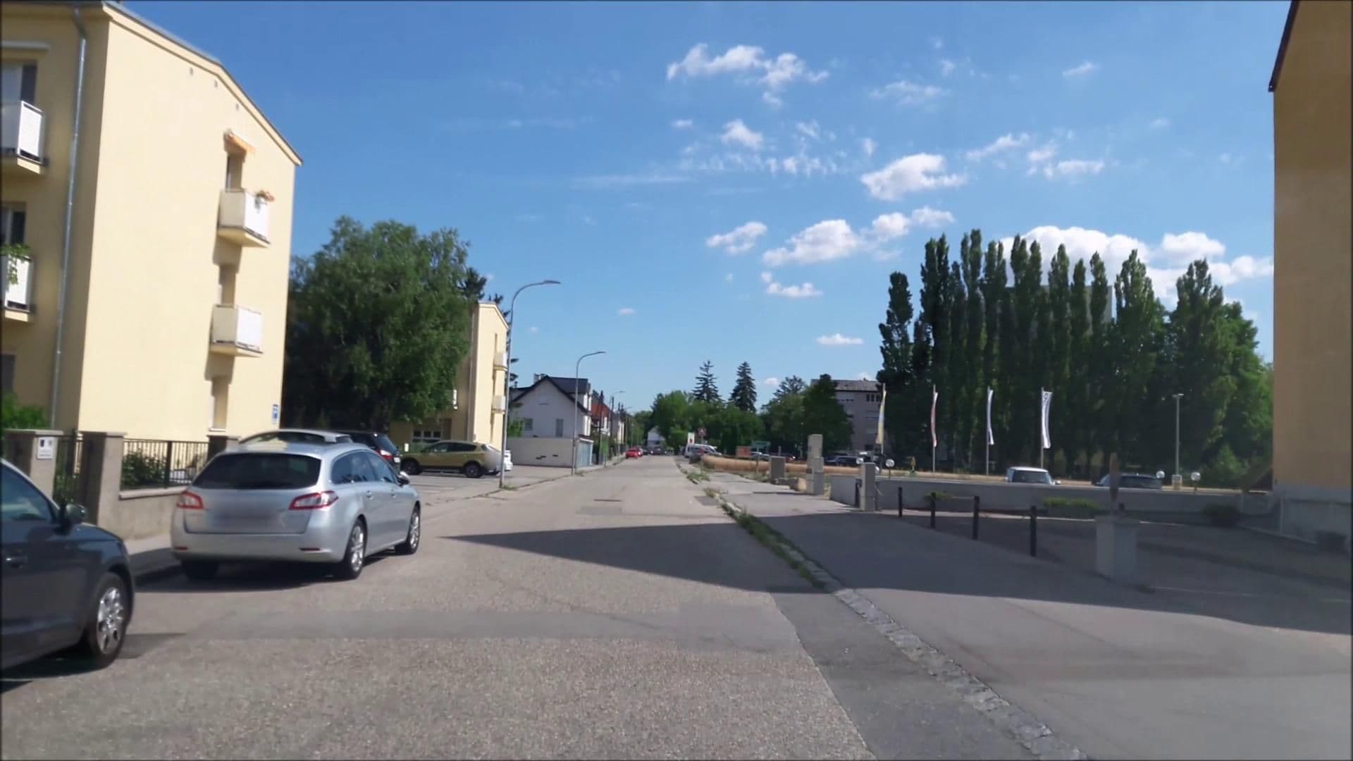 Street view near A.E.I.O.U. Oekotel Wienna, Korneuburg — © stefan147 (CC BY-SA · Mapillary)